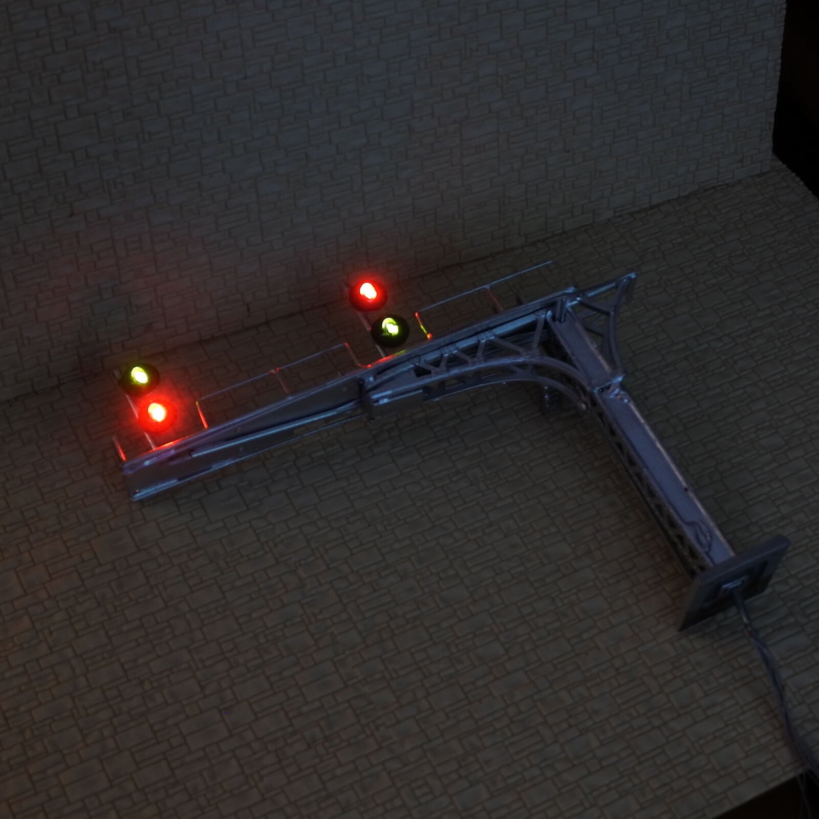 1 x HO OO block searchlight cantilever signal bridge bicolor 2 tracks metal #D42