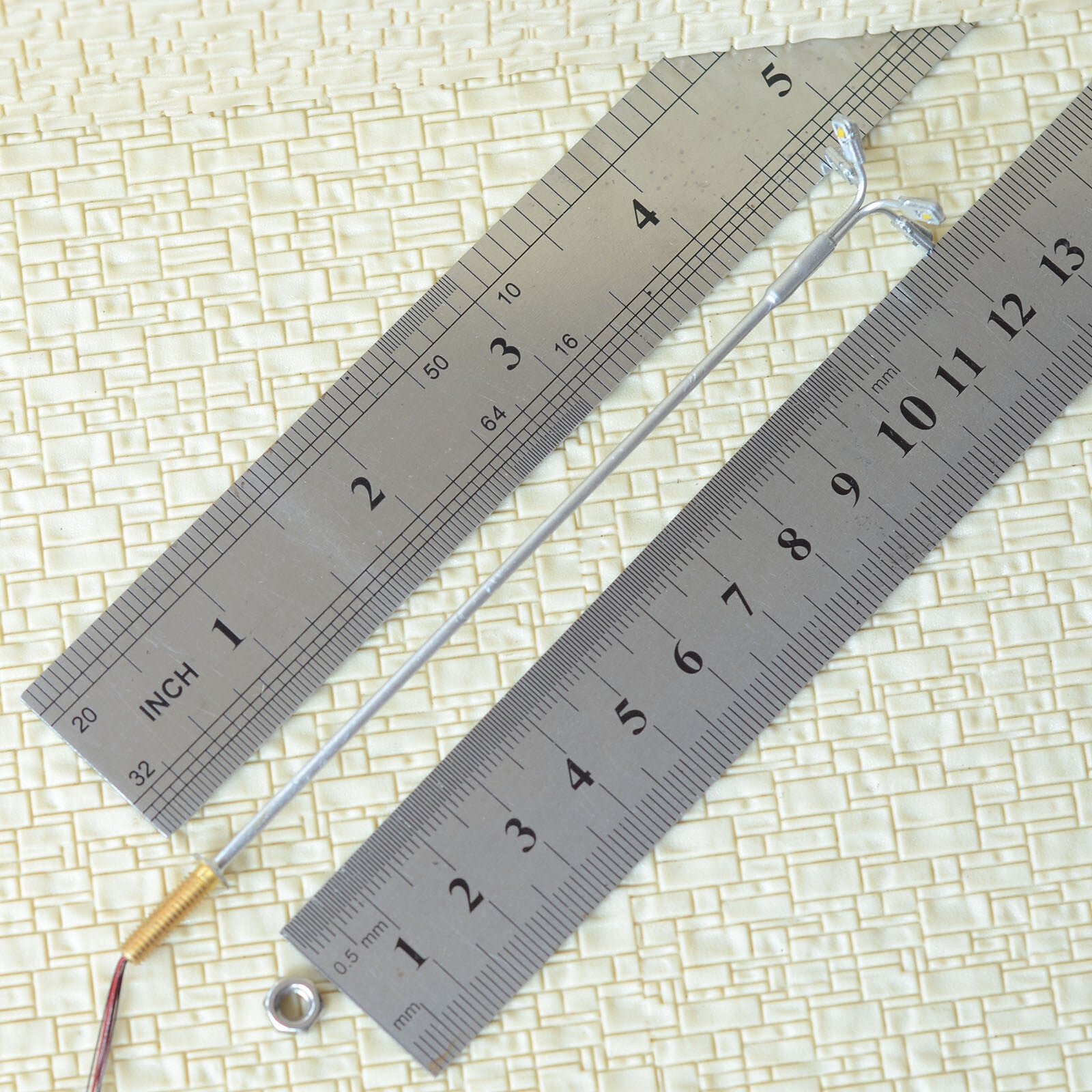 5 x HO scale model railroad plaza street lights LED lampposts flood lamps #024SL