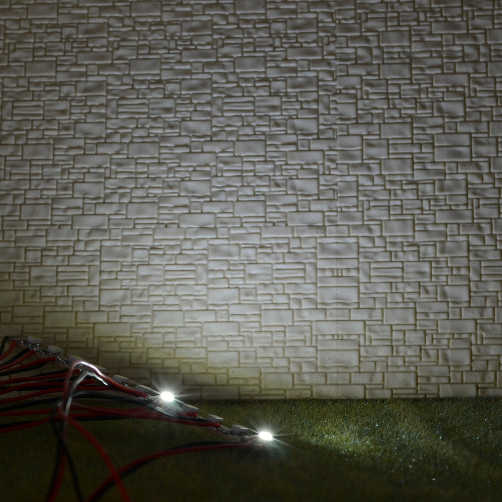 11 x pre-wired cold white 12V SMD LED building interior lighting with wires