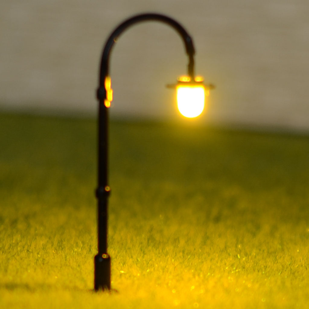 15 x N scale Model Lampposts warm white LEDs made longlife street lights #005N