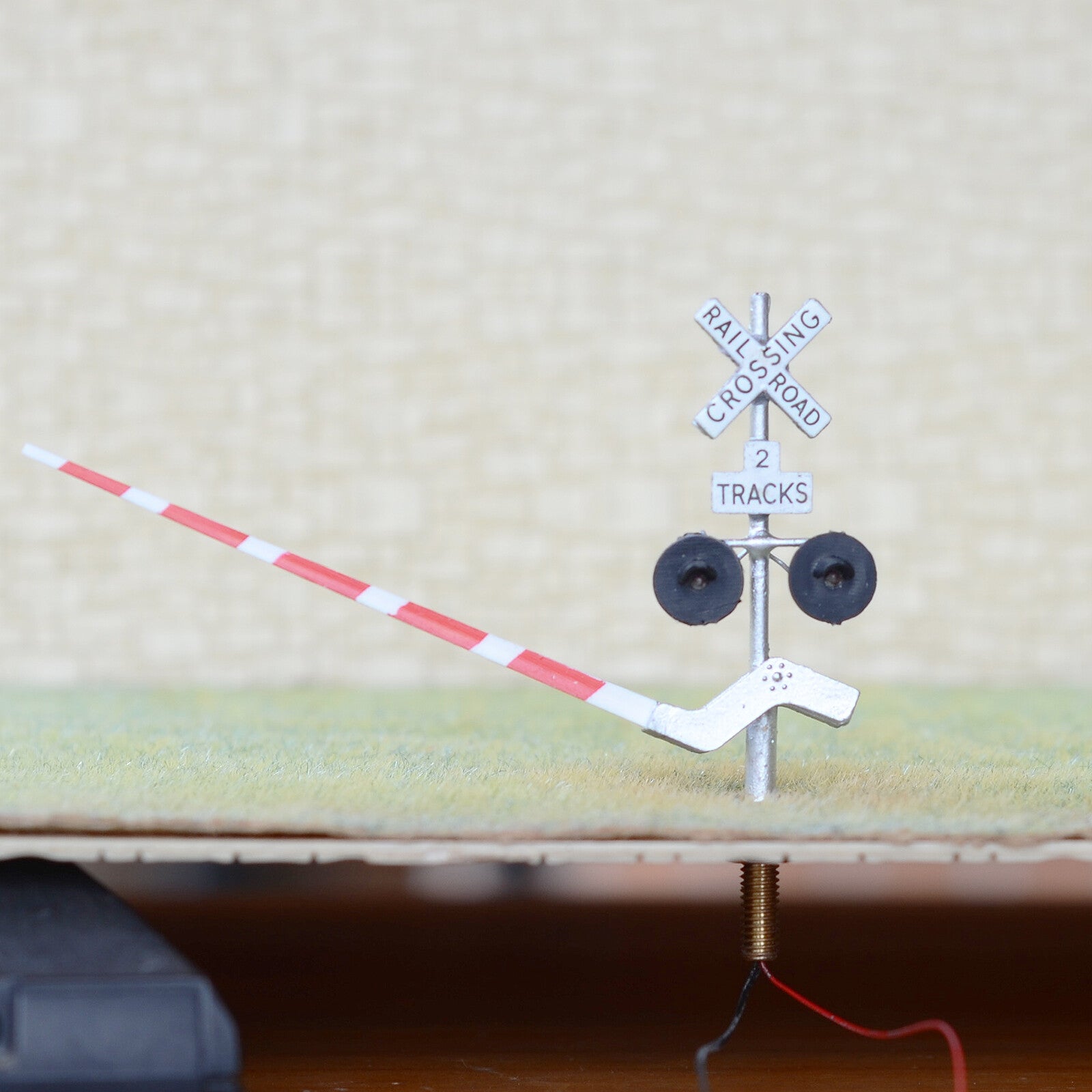 1 x full set HO scale crossing signal moving gate automatic system sound effect