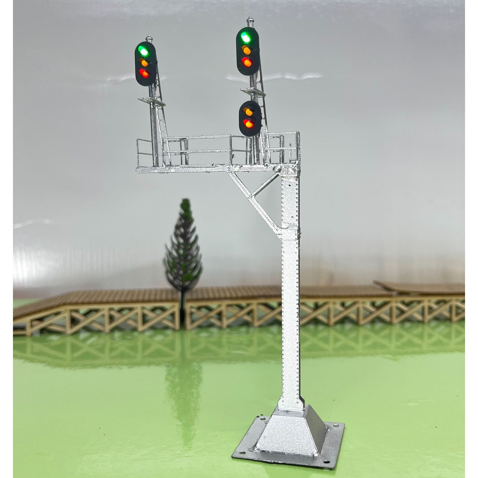 1 x HO scale cantilever block signal tower metal 3 heads 1 directions #CB30
