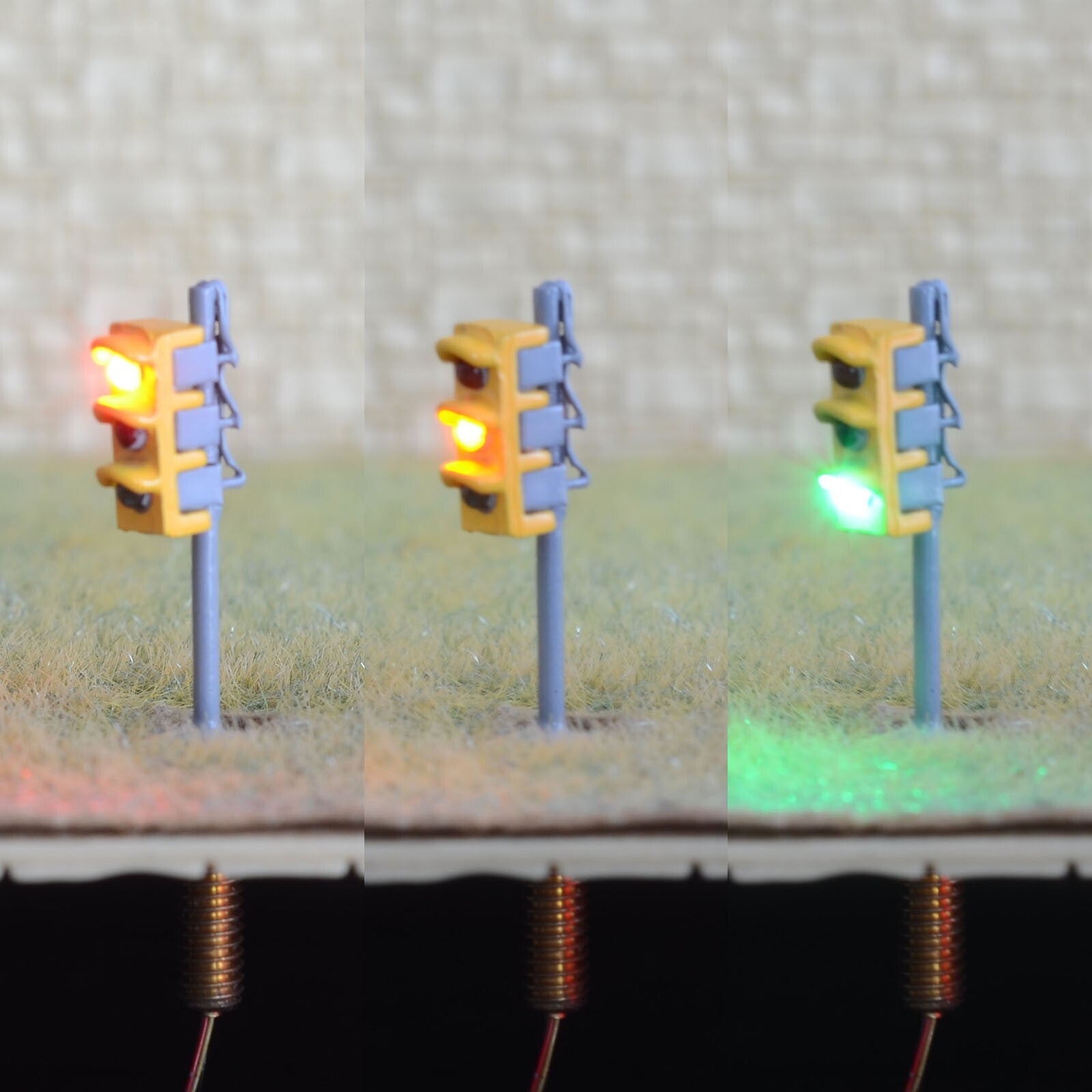 2 x traffic signal light N scale model railroad crossing walk pedestrian #OR3N