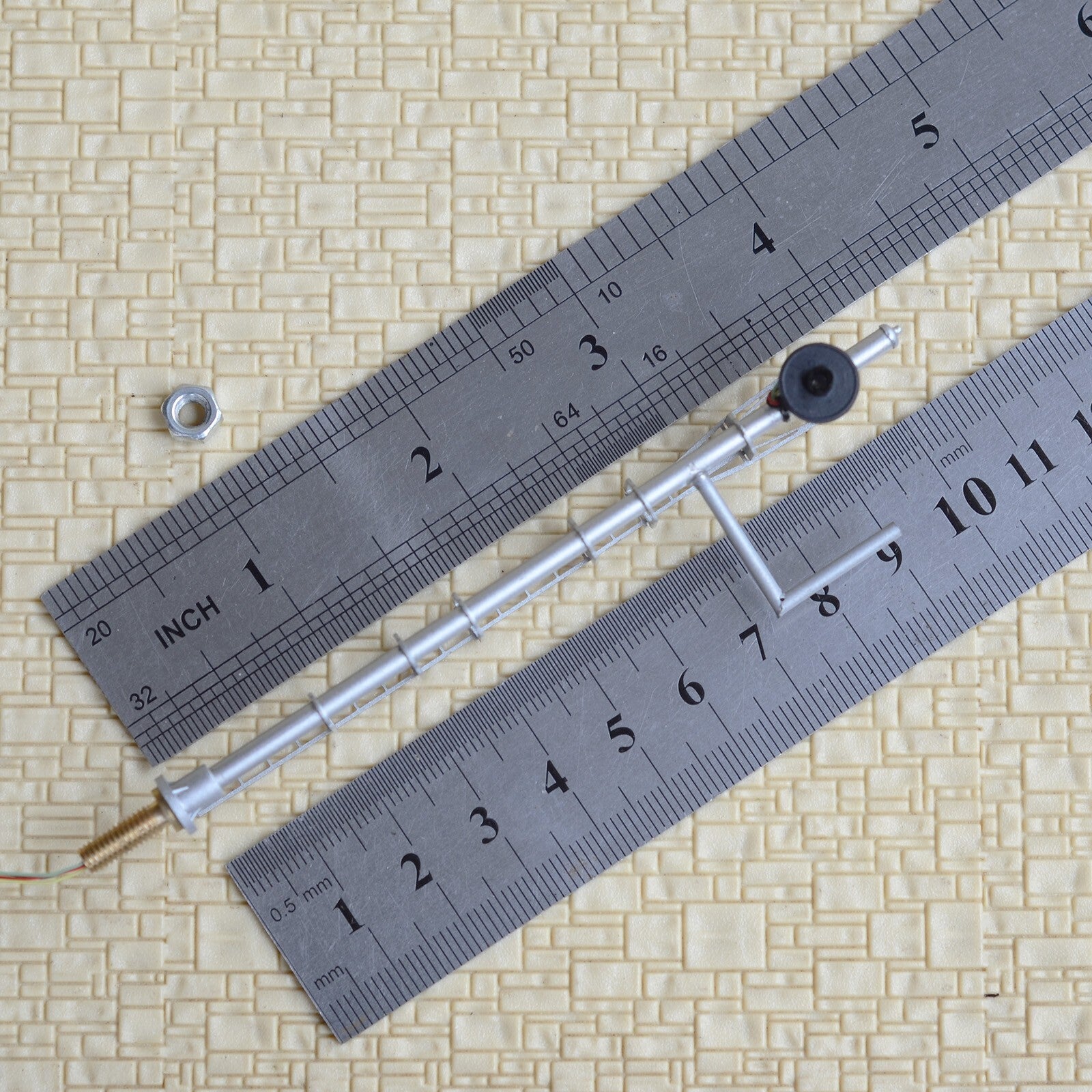 1 x HO scale model railroad 3 colors searchlight signal with doll arm metal #DR1