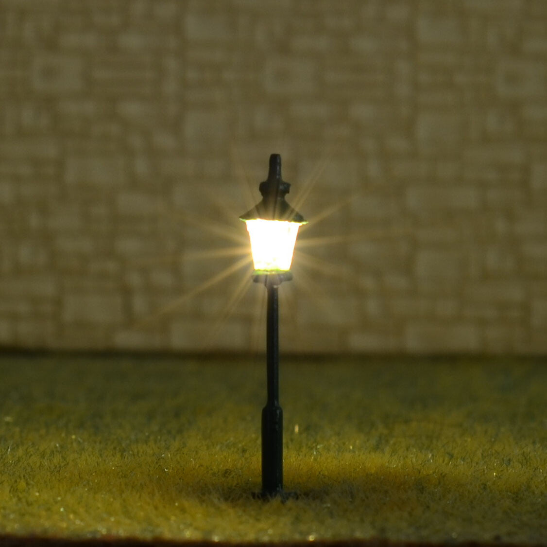 5 x N scale model railroad antique street light LED lamppost station lamp #S0108