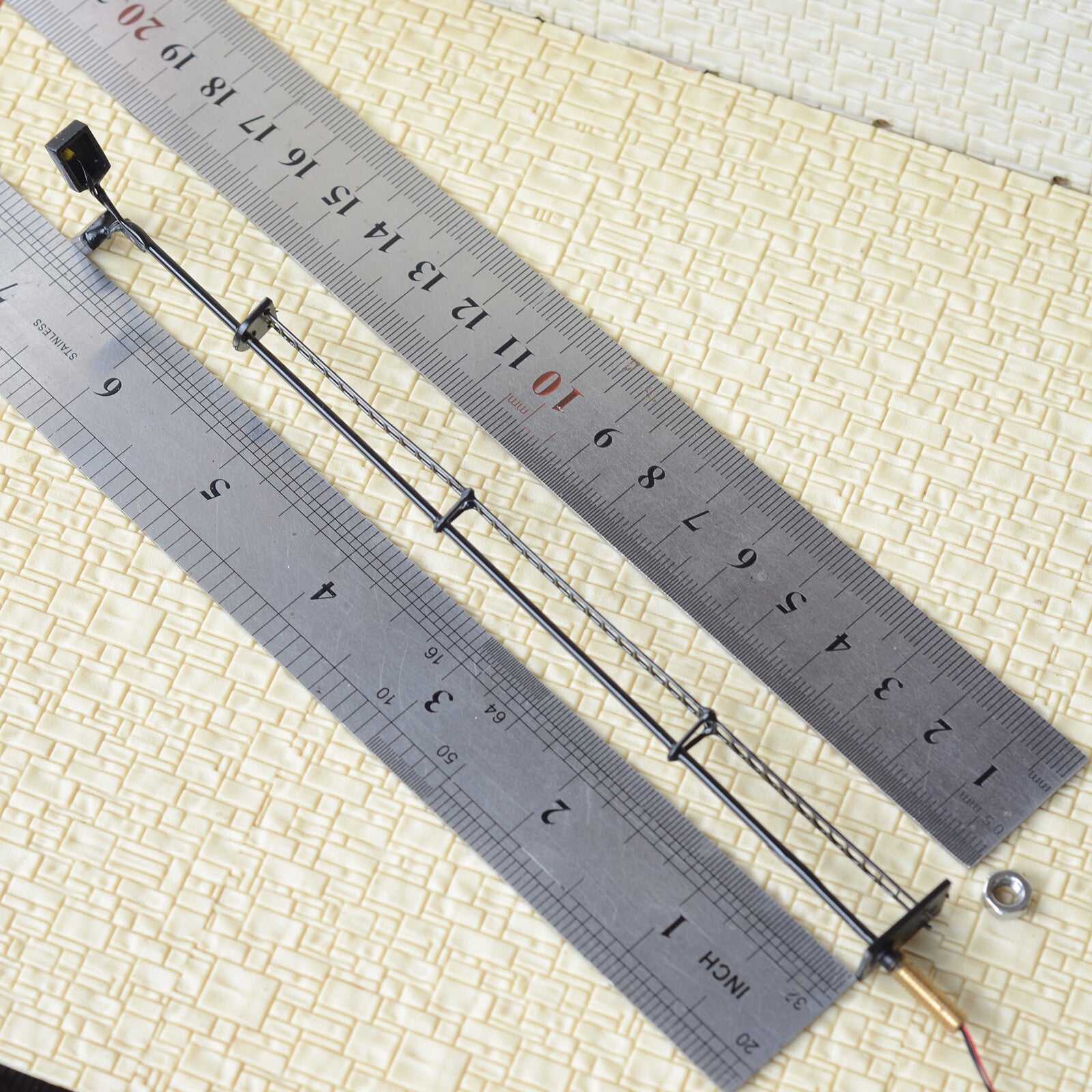 2 x O scale model railroad yard light long life SMD LED made street lamppost R44