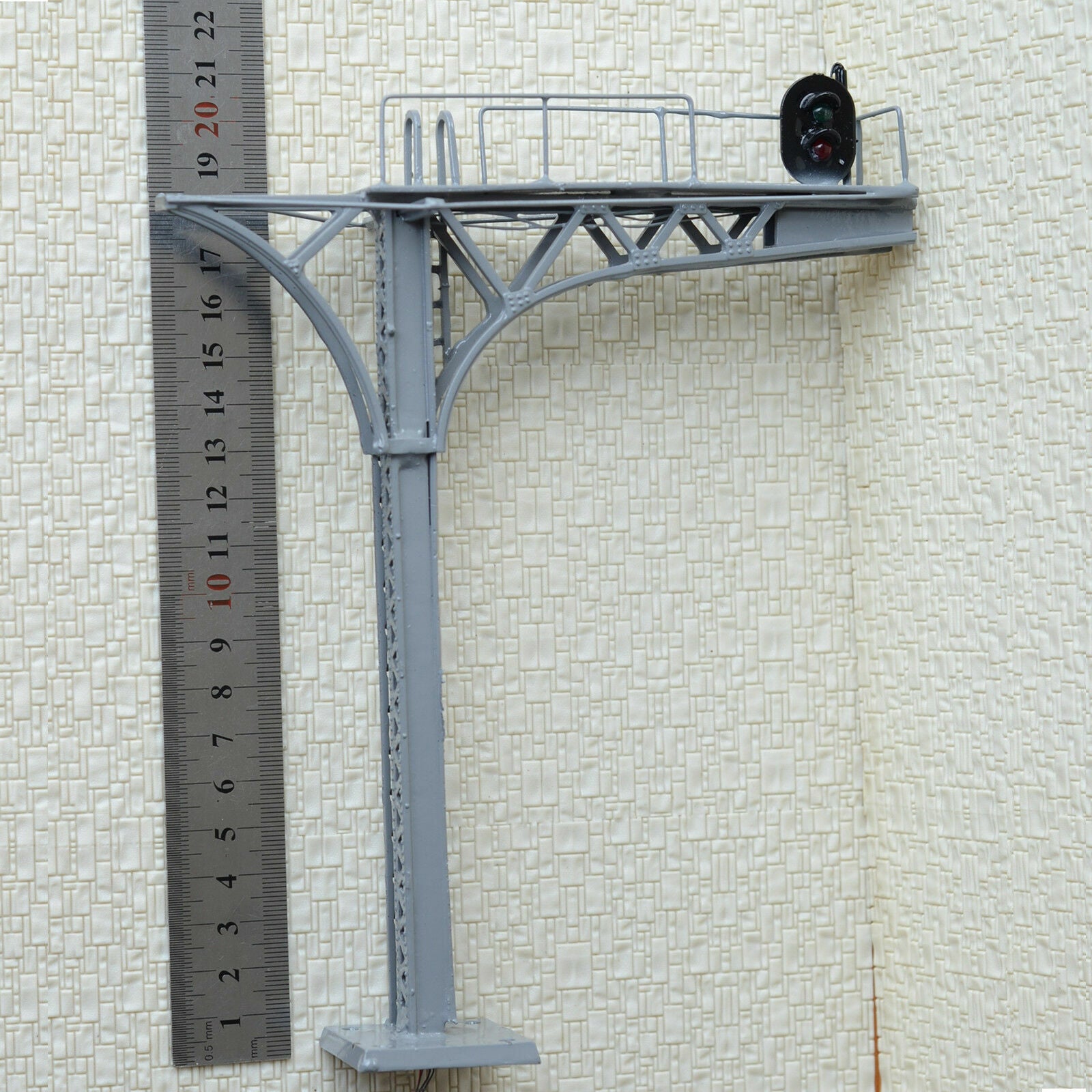 1 x O scale 1:48 cantilever block signal bridge wired LEDs 2 aspects 12V gray #L