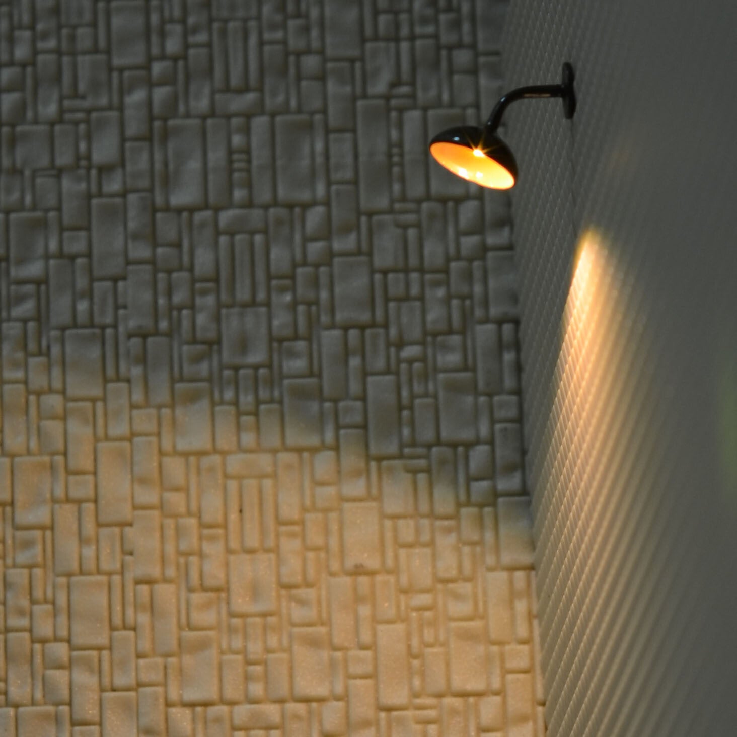 5 x O scale modern street wall lights model LED bracket lamp post (PNP) #R2wBR