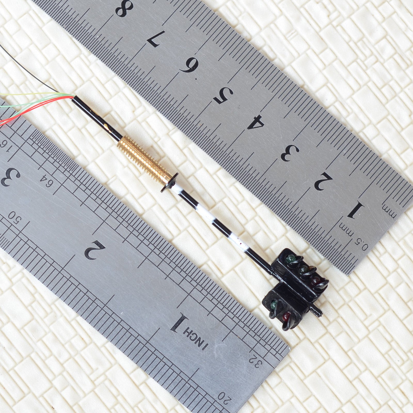 2 x traffic signal lights HO OO model crossing walk LED pedestrian lamps #ZB32