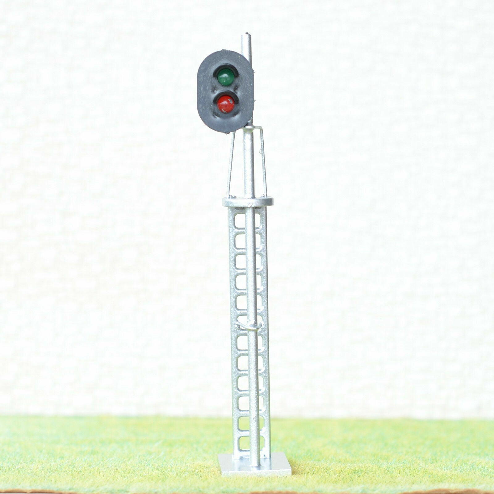 1 x O scale model train block signal 2 aspects railroad LED light silver #48S2CR