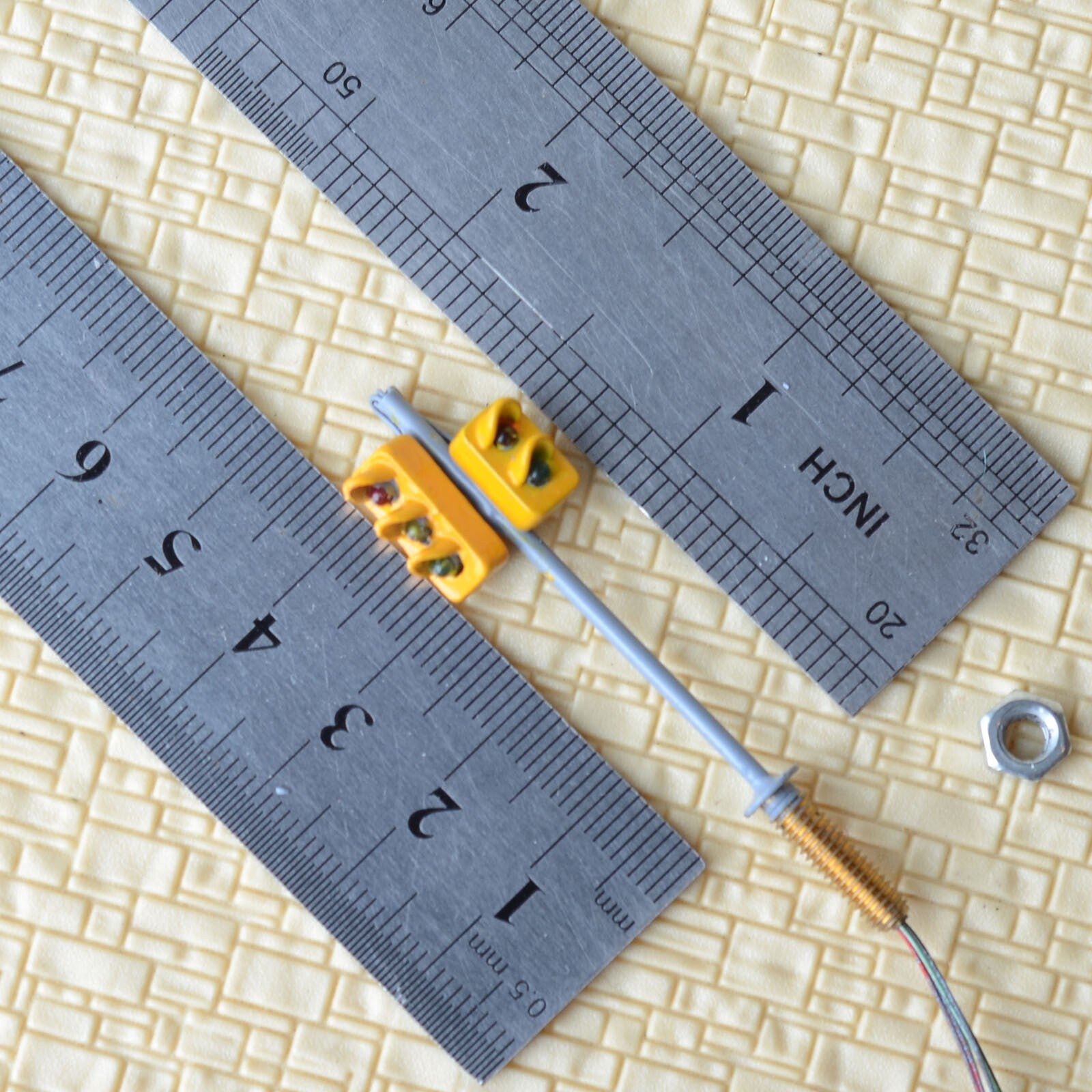 2 x traffic signal light HO OO scale model railroad crossing walk led lamp #OR32