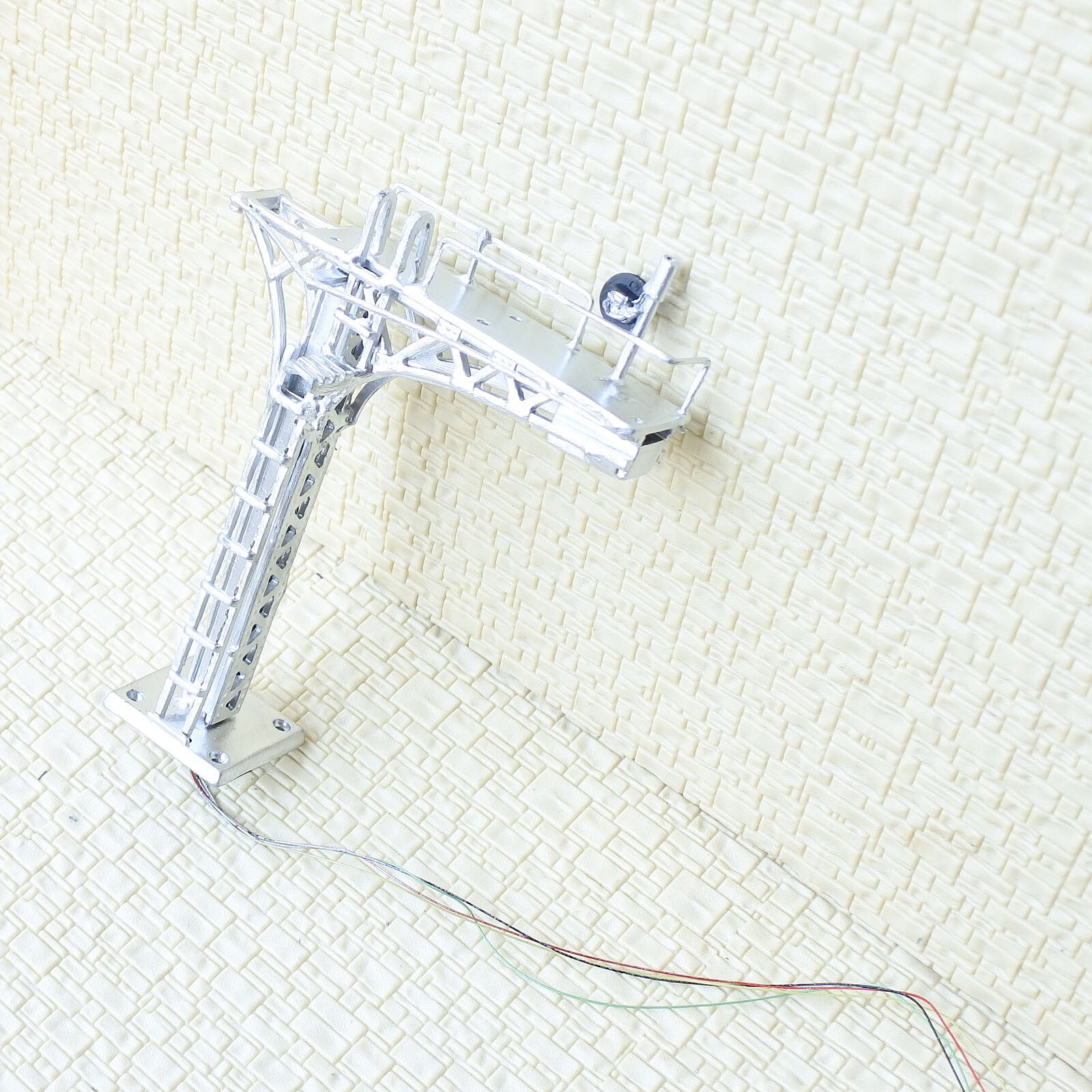 1 x HO OO block searchlight cantilever signal bridge tricolors 1 track metal #13