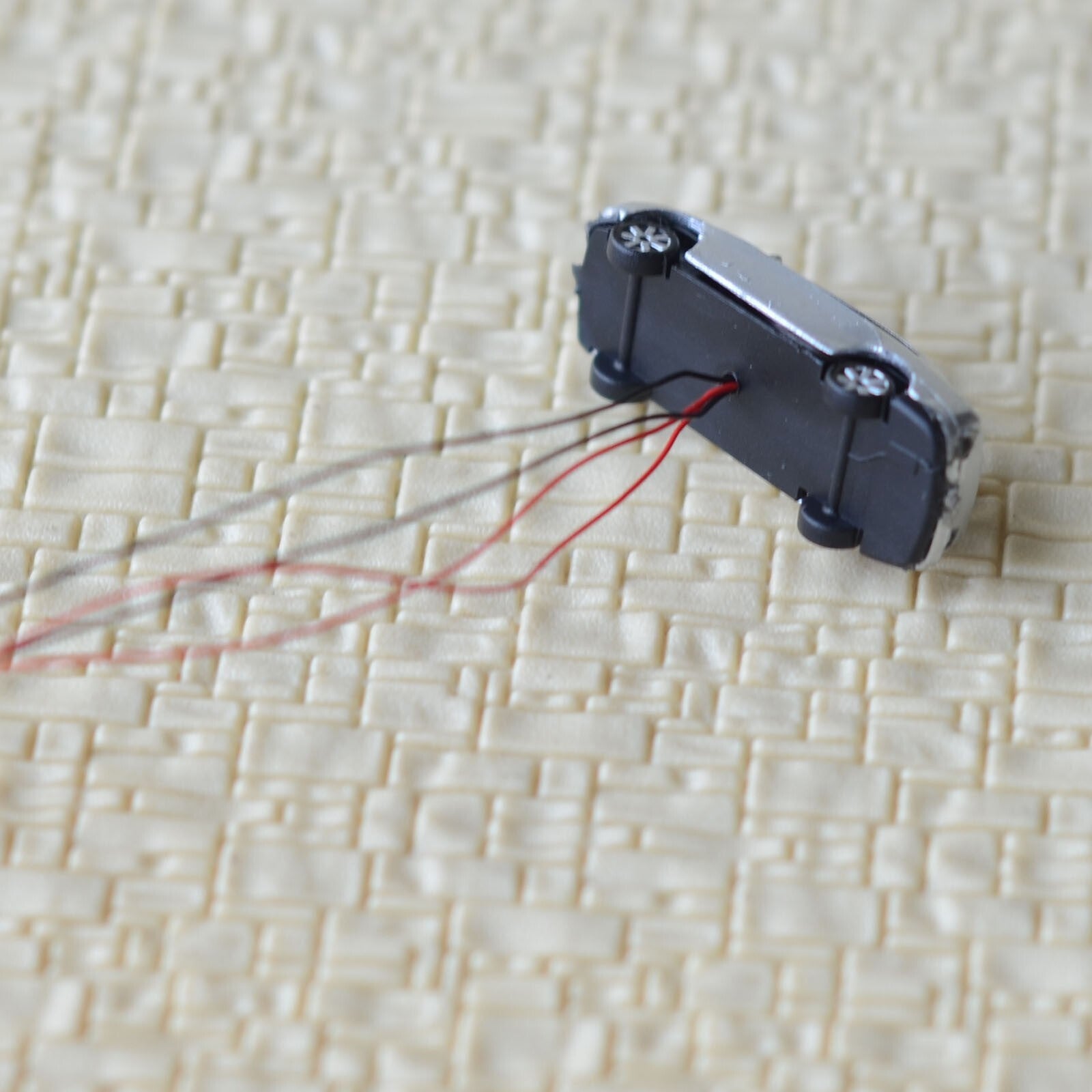 6 x N scale 1:160 model lighted right left turning cars night use 12V LED #N160