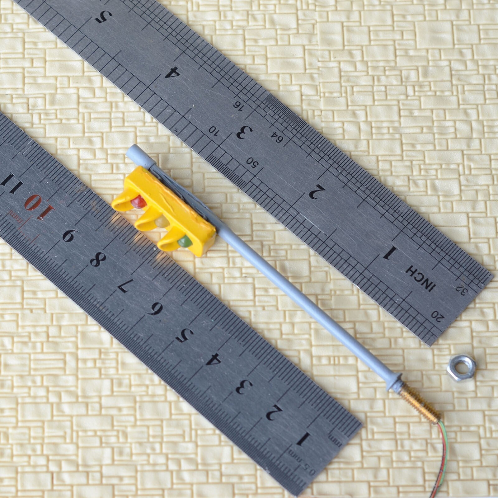 2 x traffic signal light O scale model railroad crossing walk led lamp #OR3