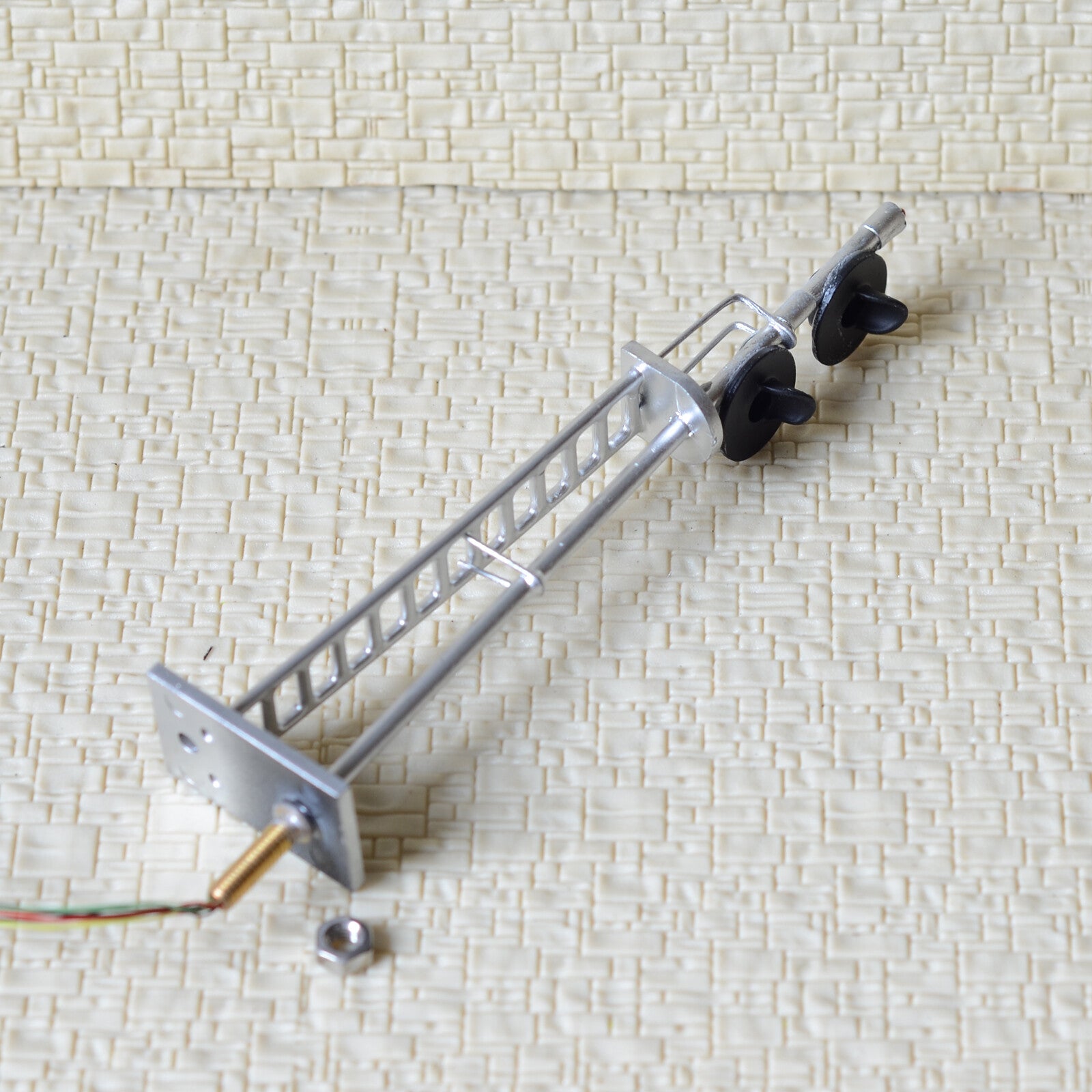 1 x O scale searchlight 2 heads block signal model train 3 color SMD LEDs #SS48S