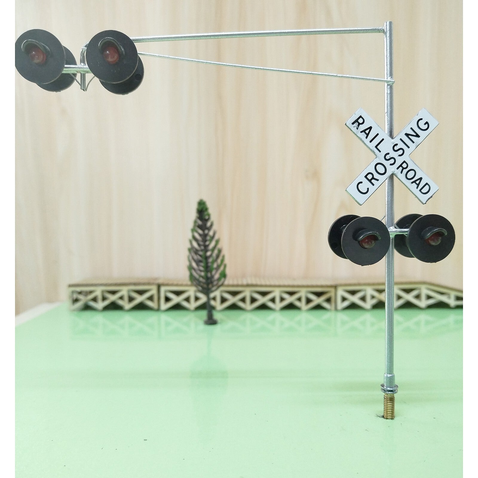 1 x O scale model railroad cantilever grade crossing signal #48C06