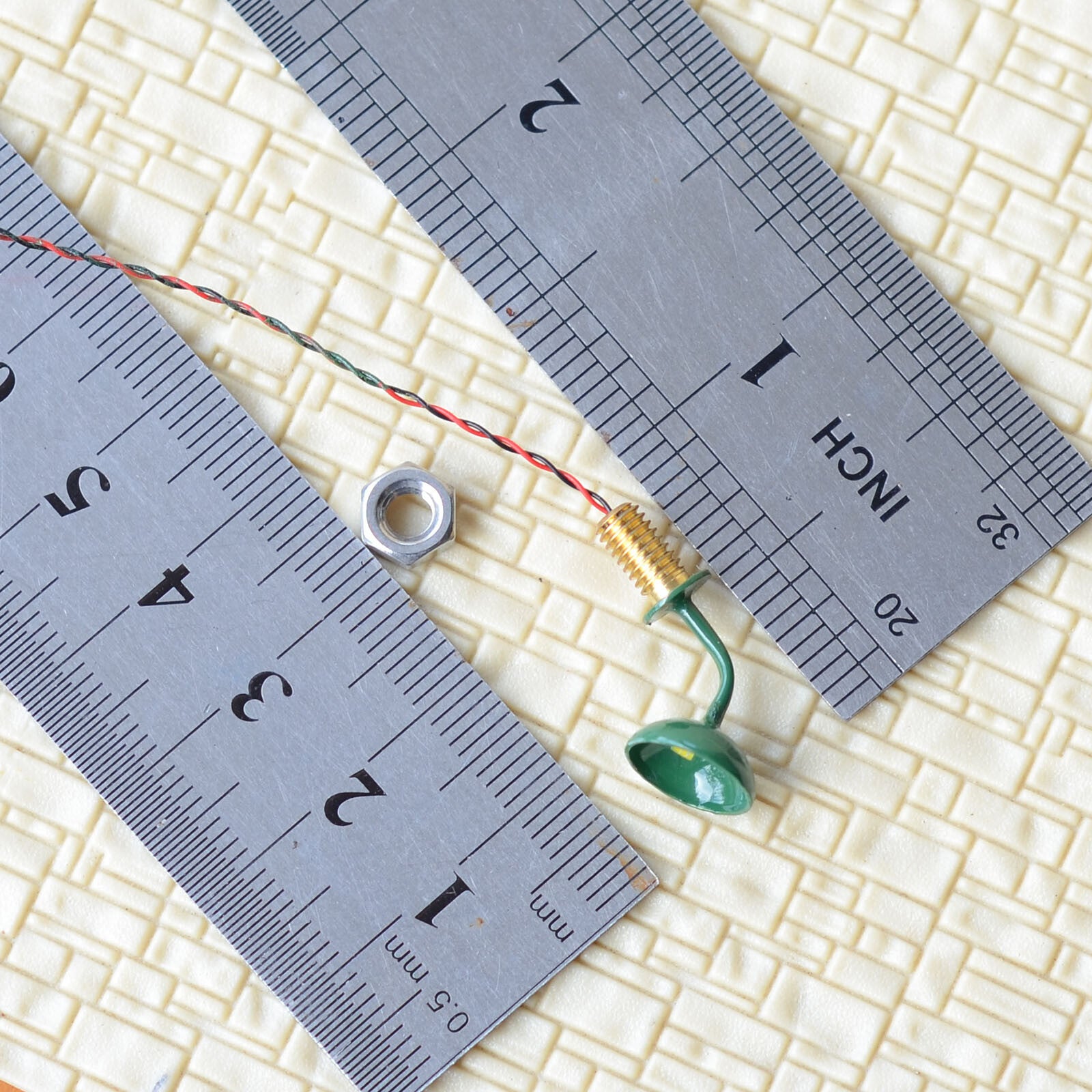 5 x O scale modern street bracket light model LED wall lamp post (P&P) #R2wBG