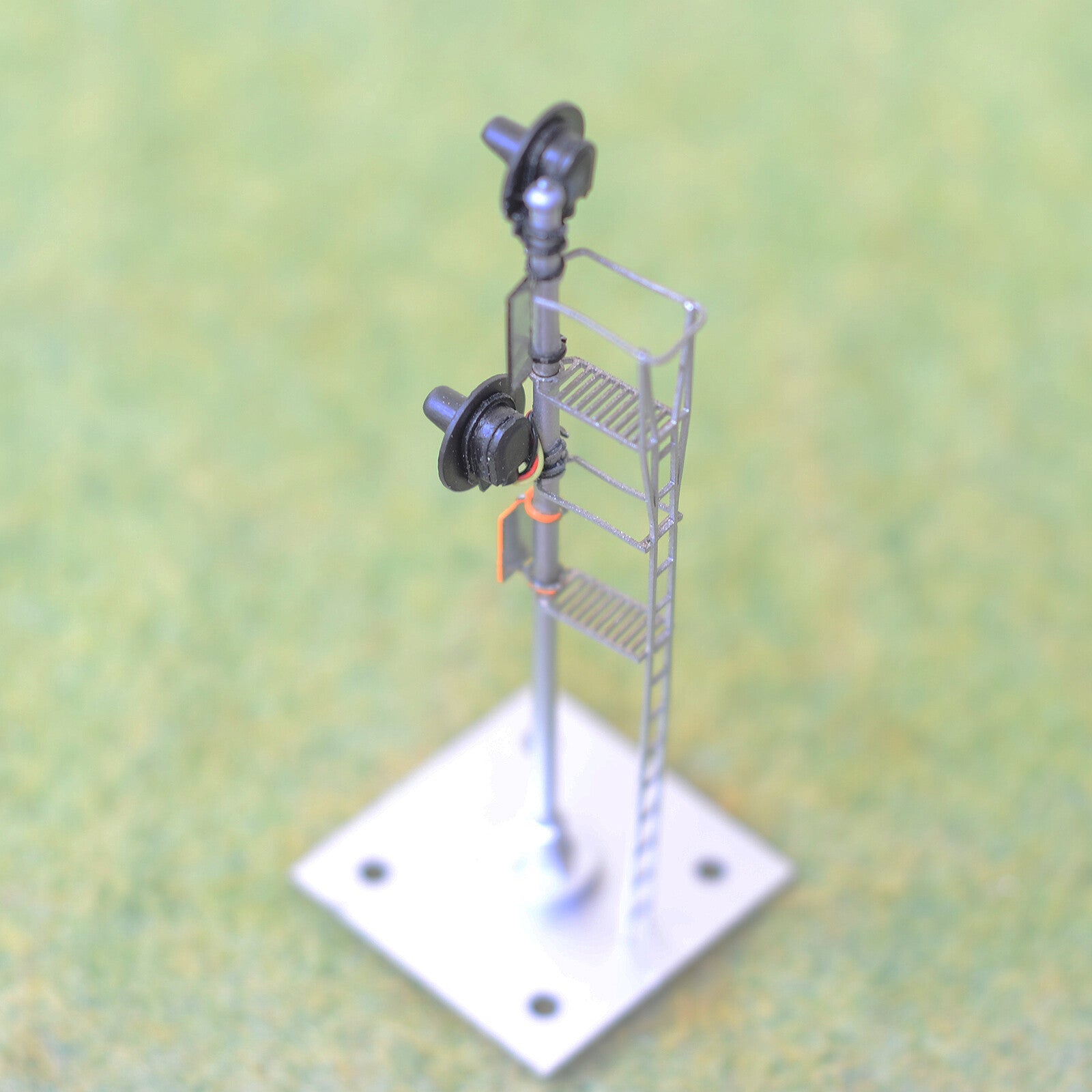 1 x HO scale model railroad 3-colors searchlight signal 2 heads indicator #I2