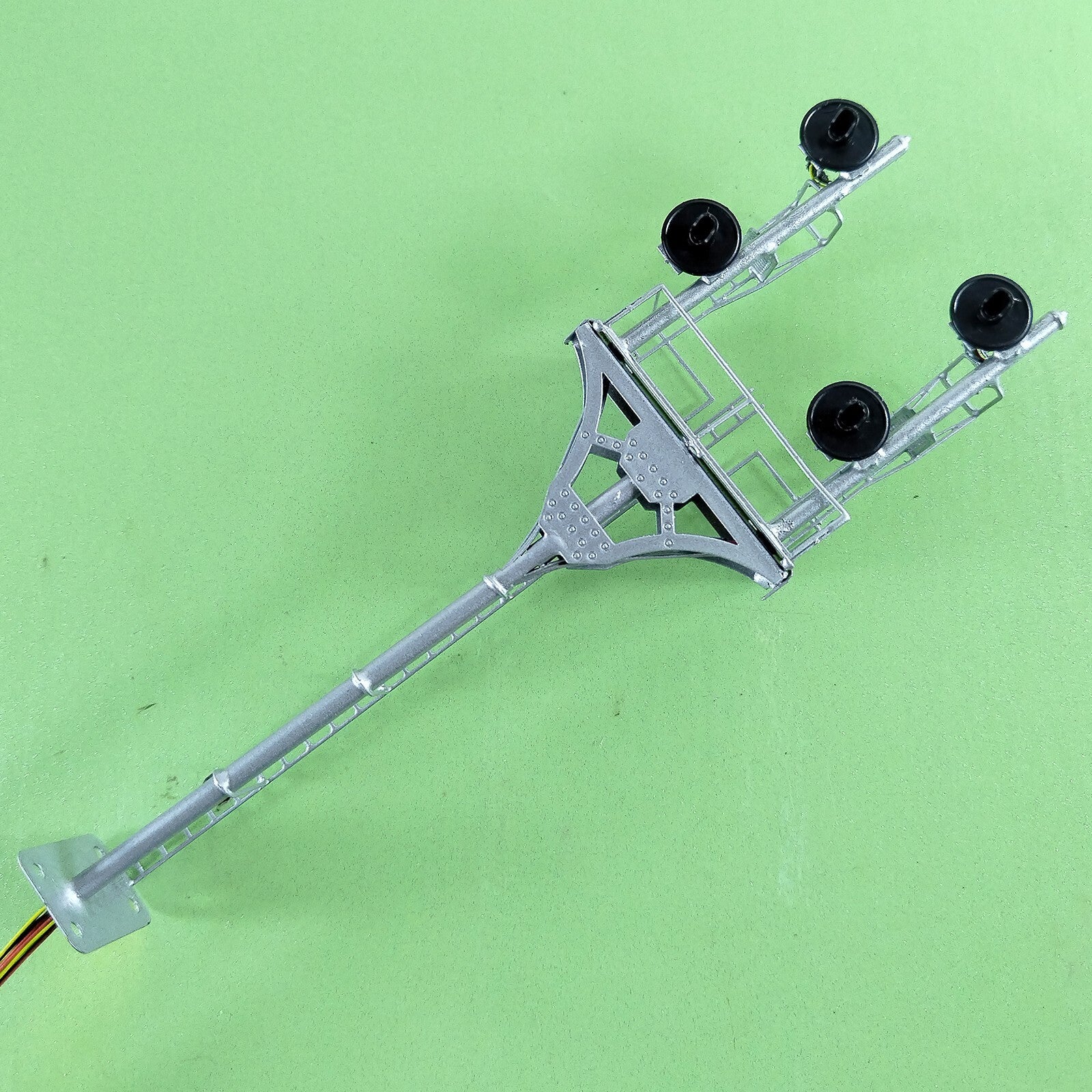 1 x HO scale model tower searchlight signal goalpost bracket 4 faceplate #C4