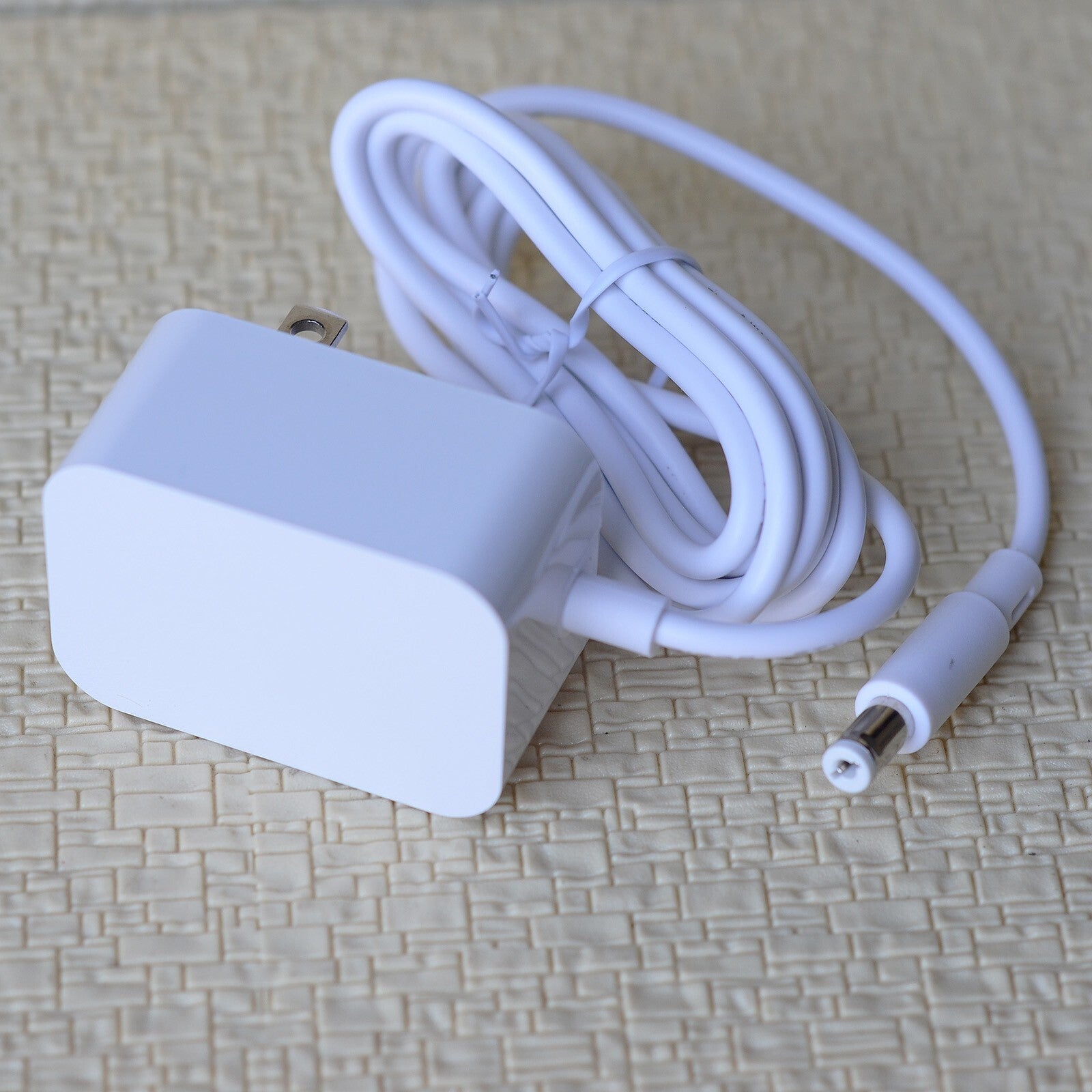 1 x US standard Transformer 12V DC Adaptor Power Supply for HO N street Lights