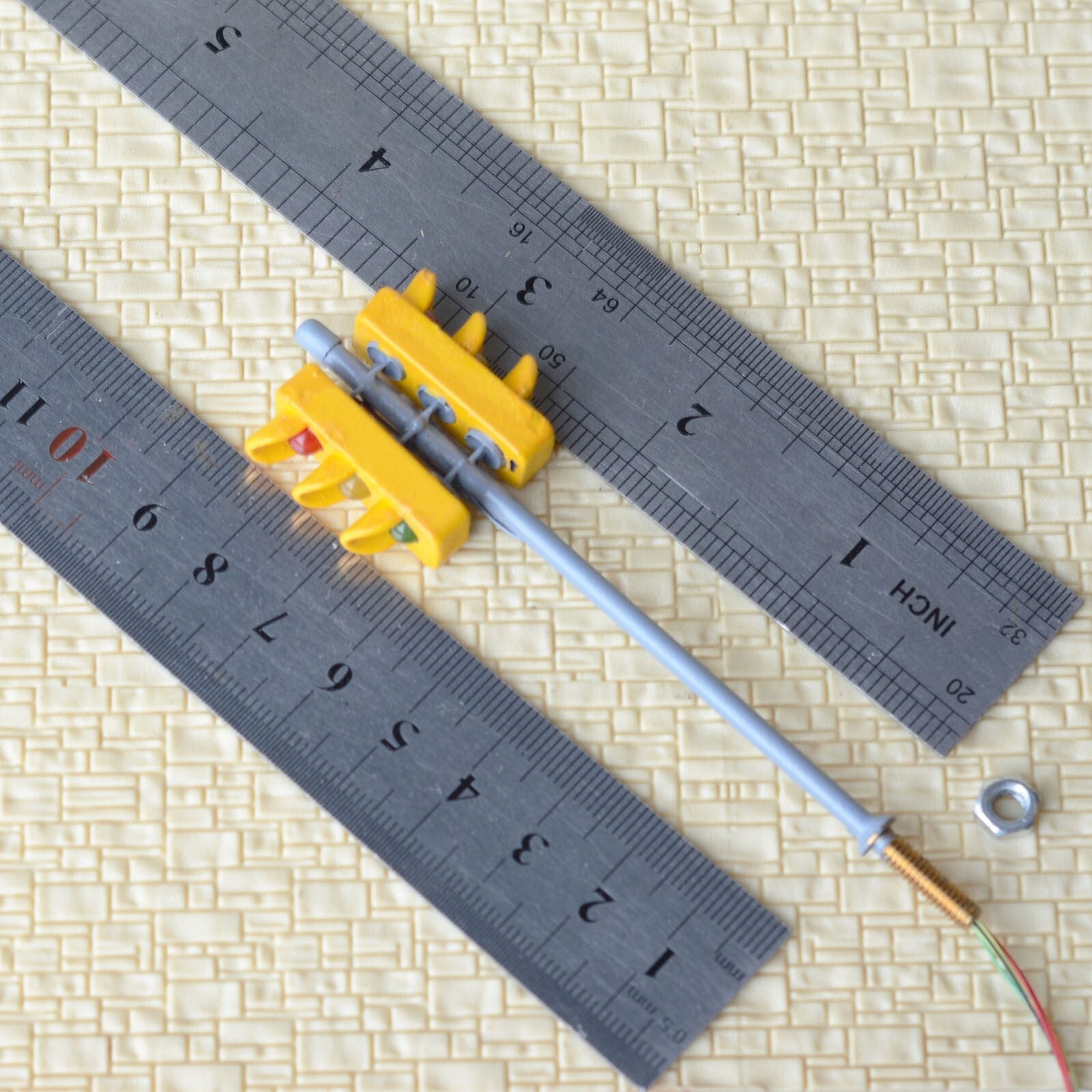 2 x traffic signal light O scale model railroad crossing walk led lamp #GR33D