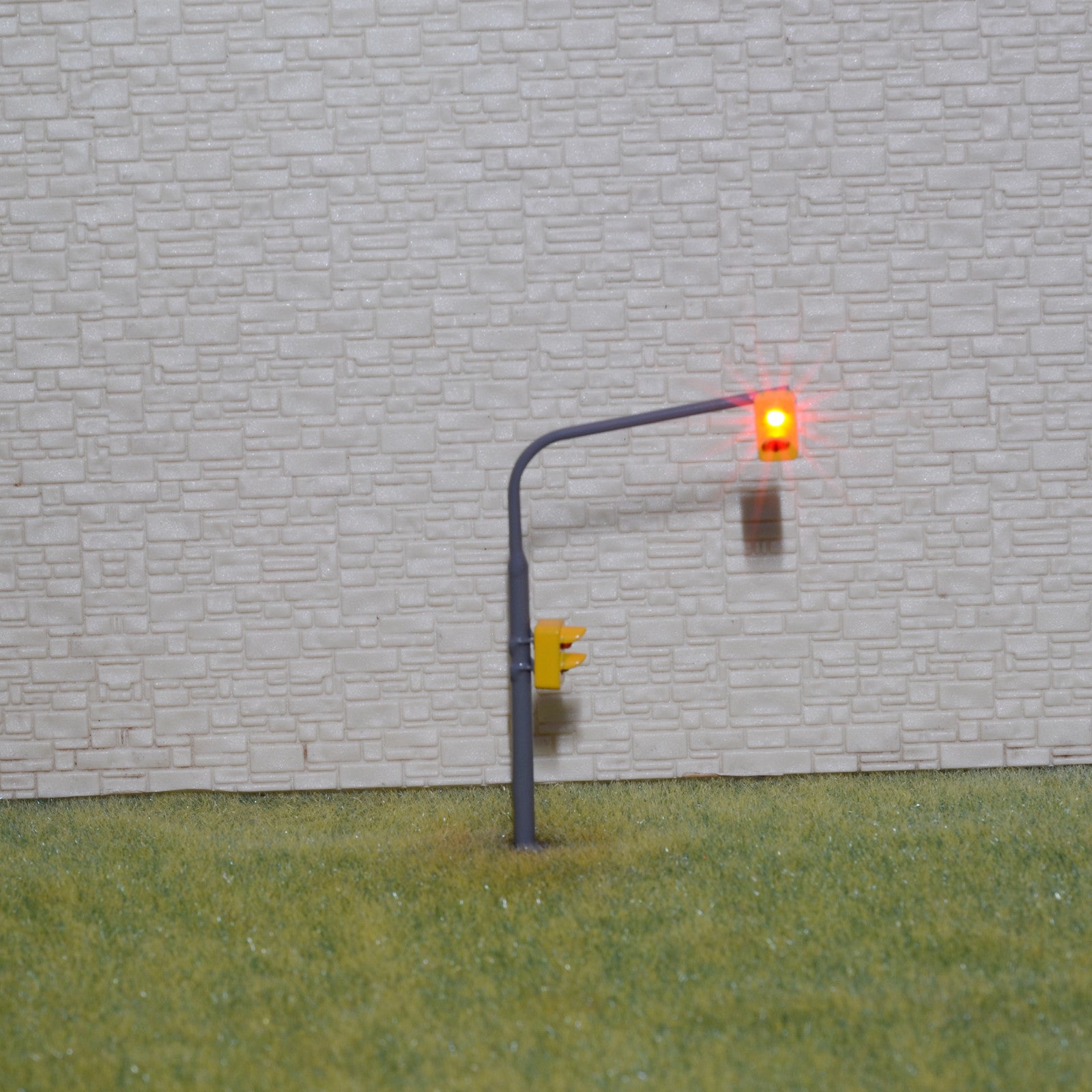 2 x traffic lights HO OO crossing walk model train led pedestrian signals #B2C2V