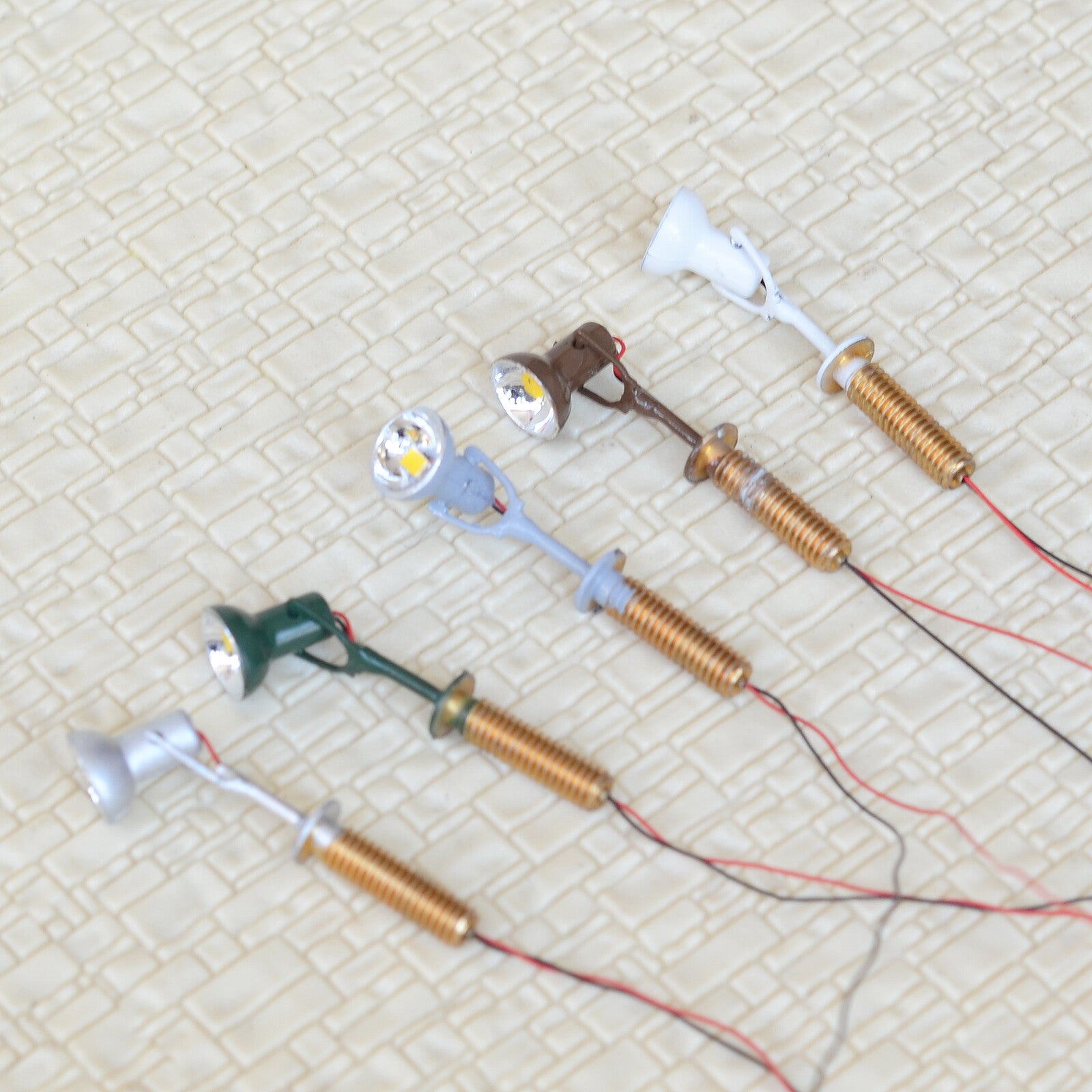 5 x HO scale LED spotlight model limelight projector street lamp post lights #4M