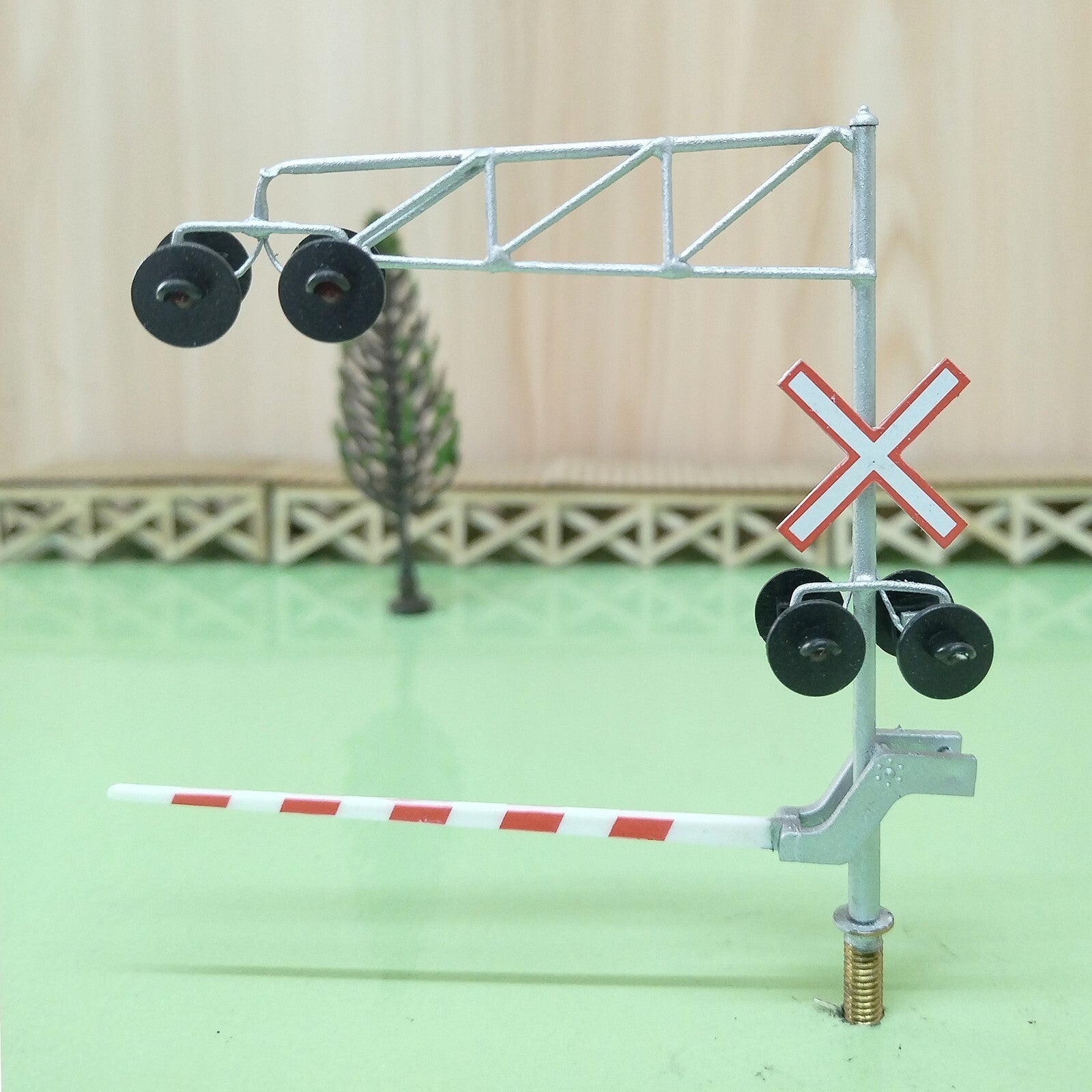 1 x HO scale railroad Canada cantilever grade crossing signal gate stop #CA27DG