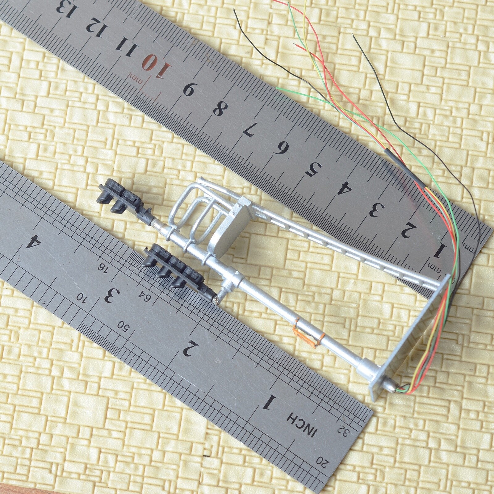 1 x HO scale model 2 heads block signal fine metal 2 targets #AU23
