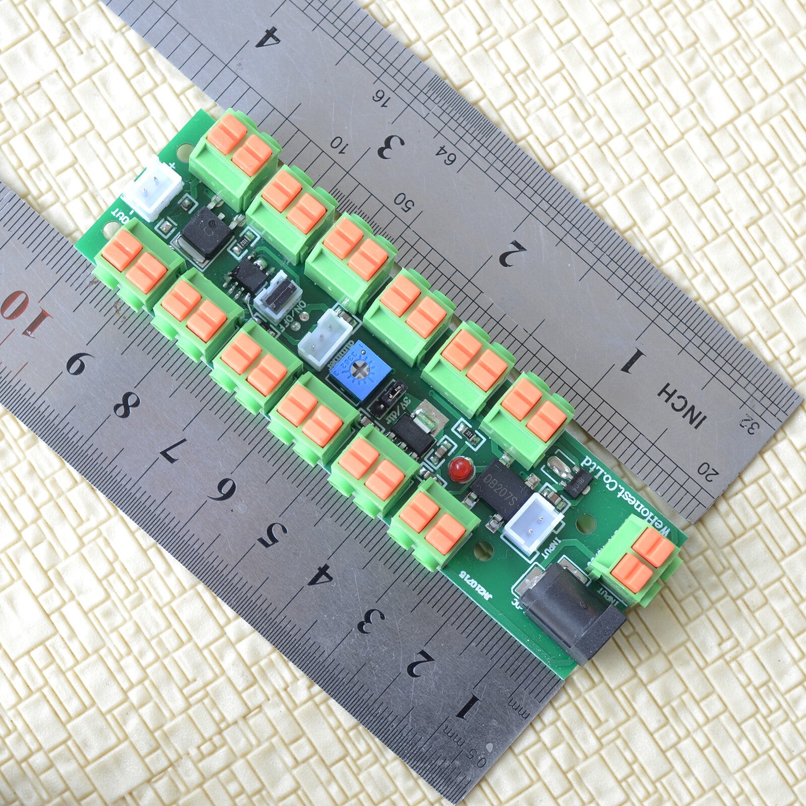 1 x screw free power distribution board distributor LED street light hub #DB2sf