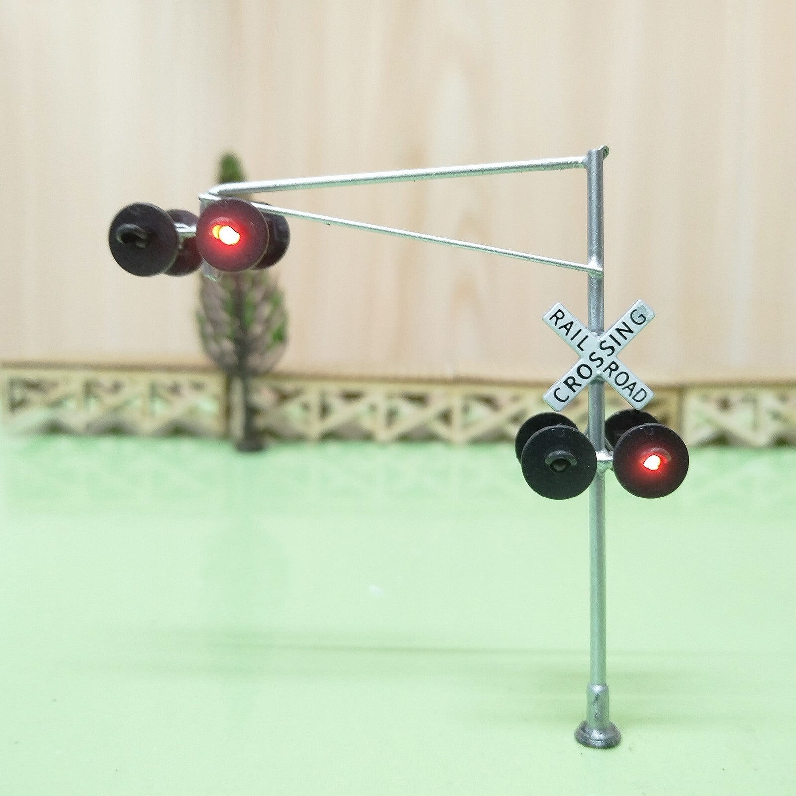 1 x HO scale model railroad cantilever grade crossing signal #C06