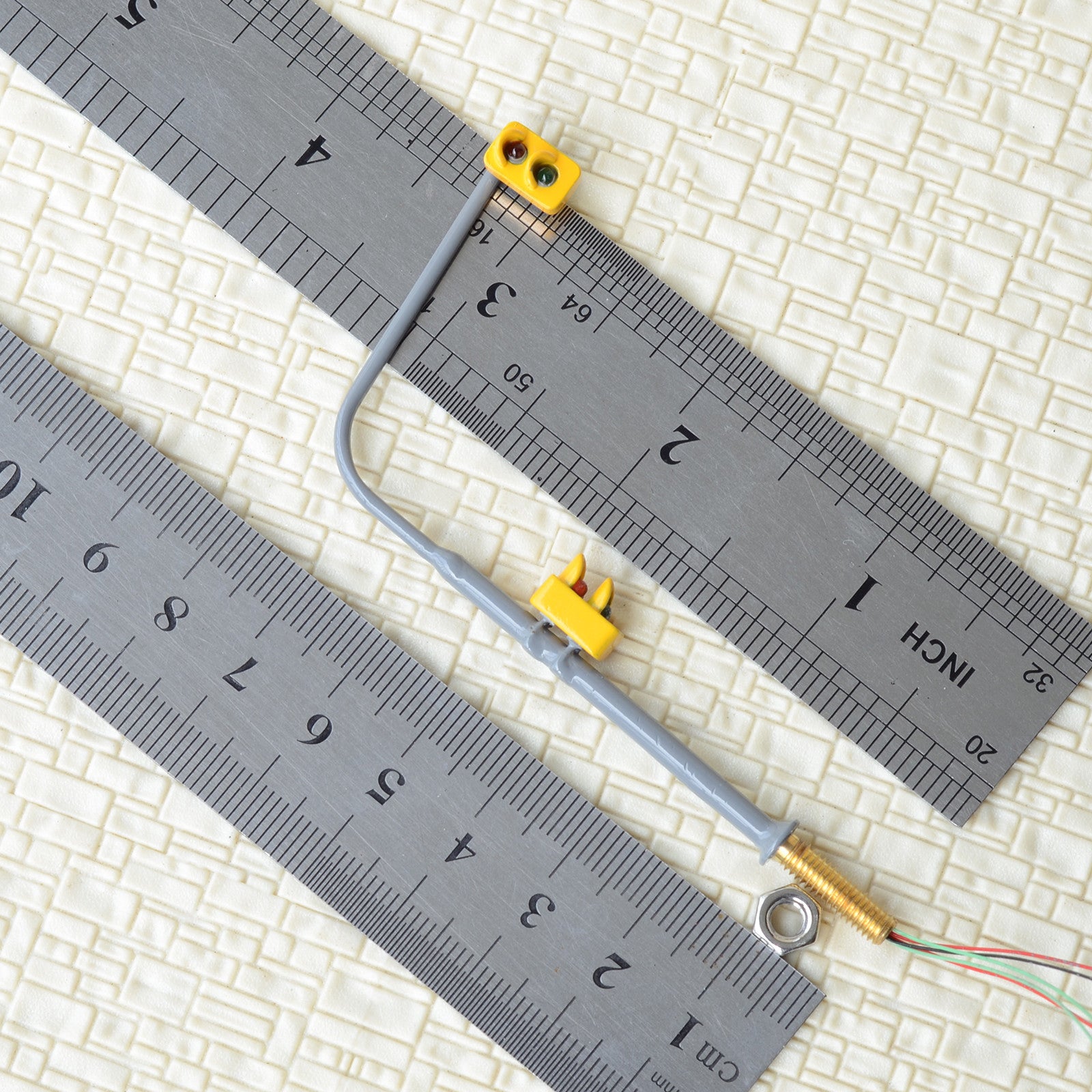 2 x traffic lights HO OO crossing walk model train led pedestrian signals #B2C2V