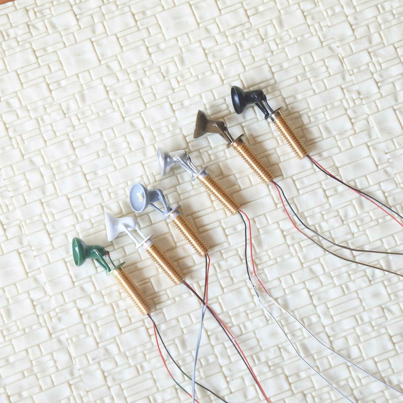 5 x OO / HO scale LED spotlight model limelight projector street lamp post #2sl