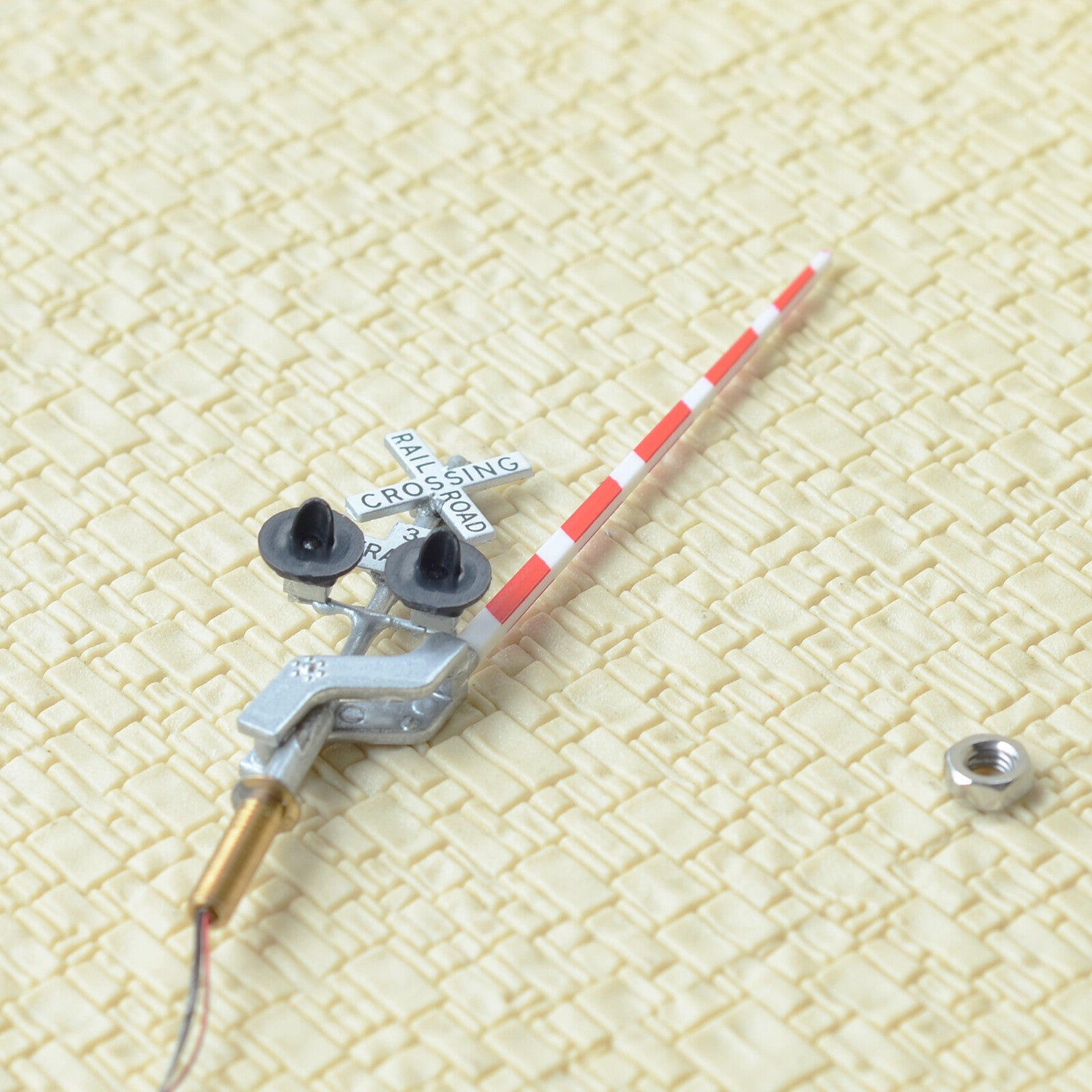 2 x HO scale railroad crossing signal arm gate stop lever flasher 3 tracks #CB23