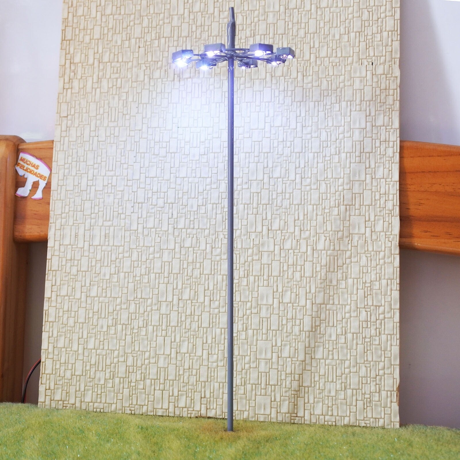 2 x O scale plaza lamppost model railroad street light LED made square lamp #G28
