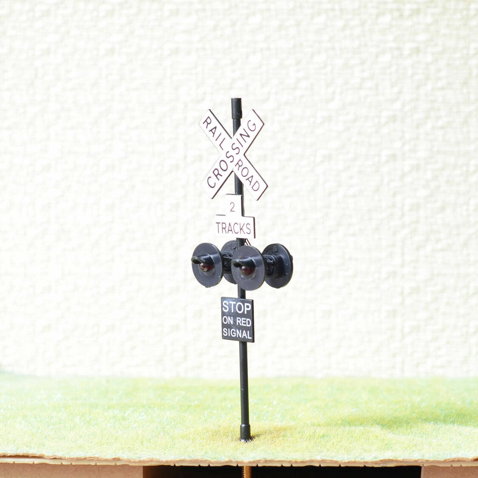 1 set O scale crossing signals + automatic control system sound effect & flash