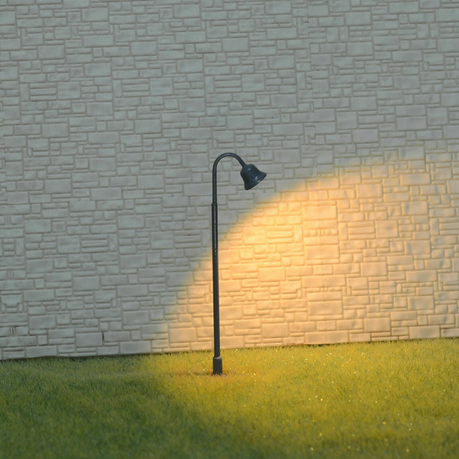 5 x OO / HO scale LED street lights model train railroad path lamp post #R31HOGR