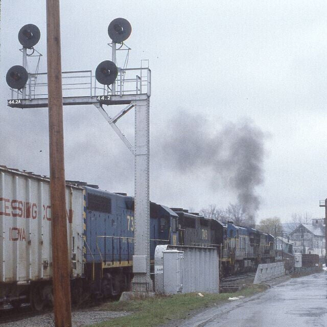 1 x HO scale searchlight cantilever signal tower metal 3-colors 2 tracks #CS22OF