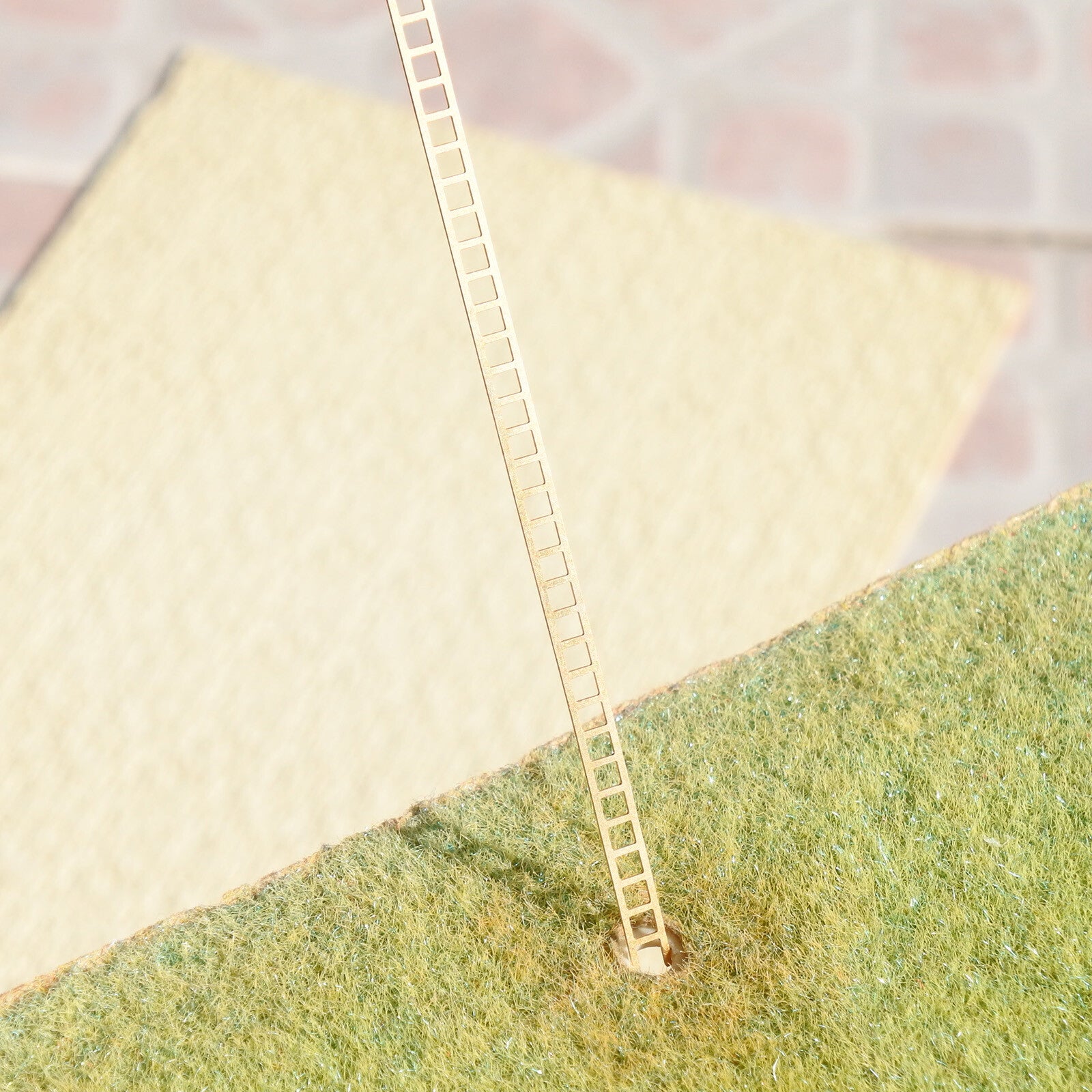 5 x OO / HO scale coppery ladders brass ladder strips solderable steps