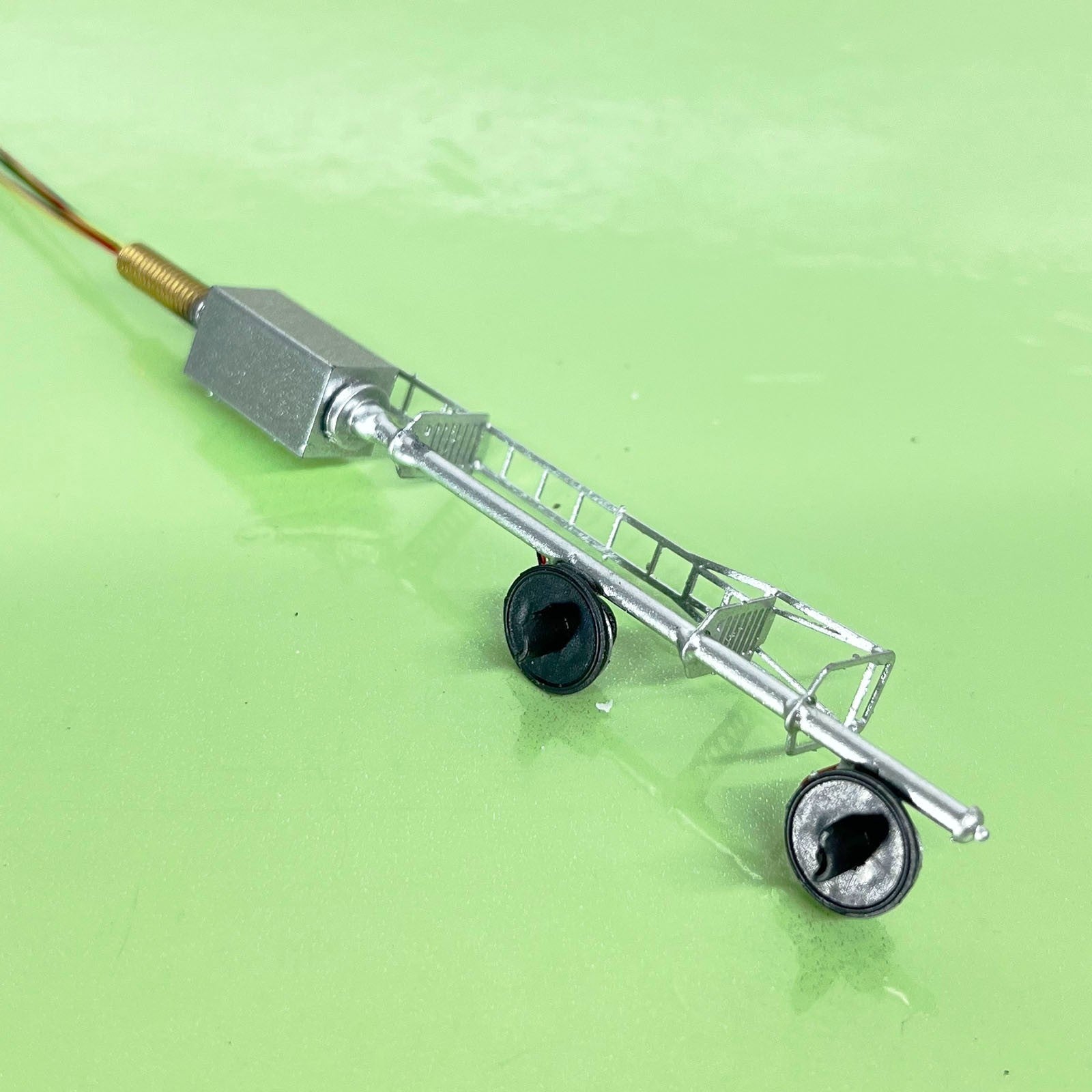 1 x HO scale model railroad 3 colors searchlight signal metal 2 heads #26SL