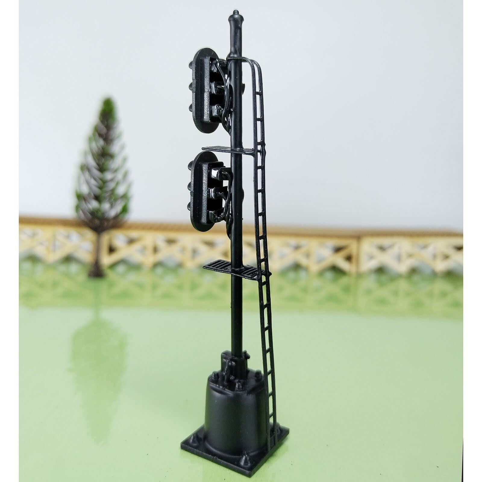 1 x HO scale model railroad 2 heads 3 + 3 aspects block signal LED made #K33SpBK