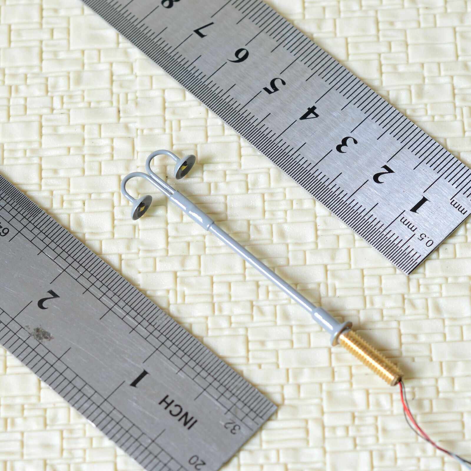 5 x N scale LED lights model train railroad street lamp post + resistors #702NGR