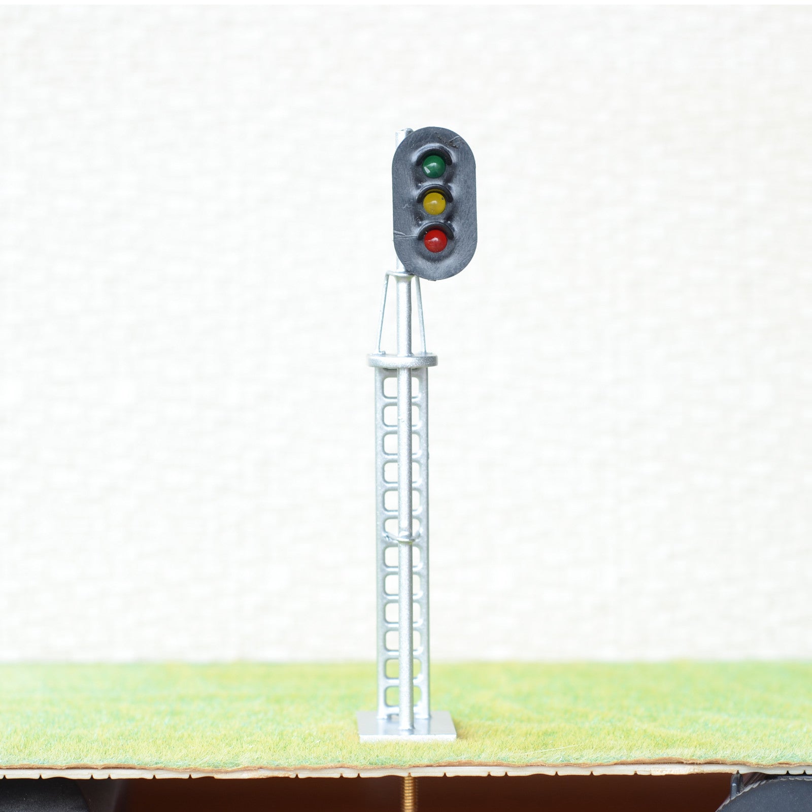 1 x O Scale Model Train block signals 3 aspects Railway LED Light Silver #48S3LS