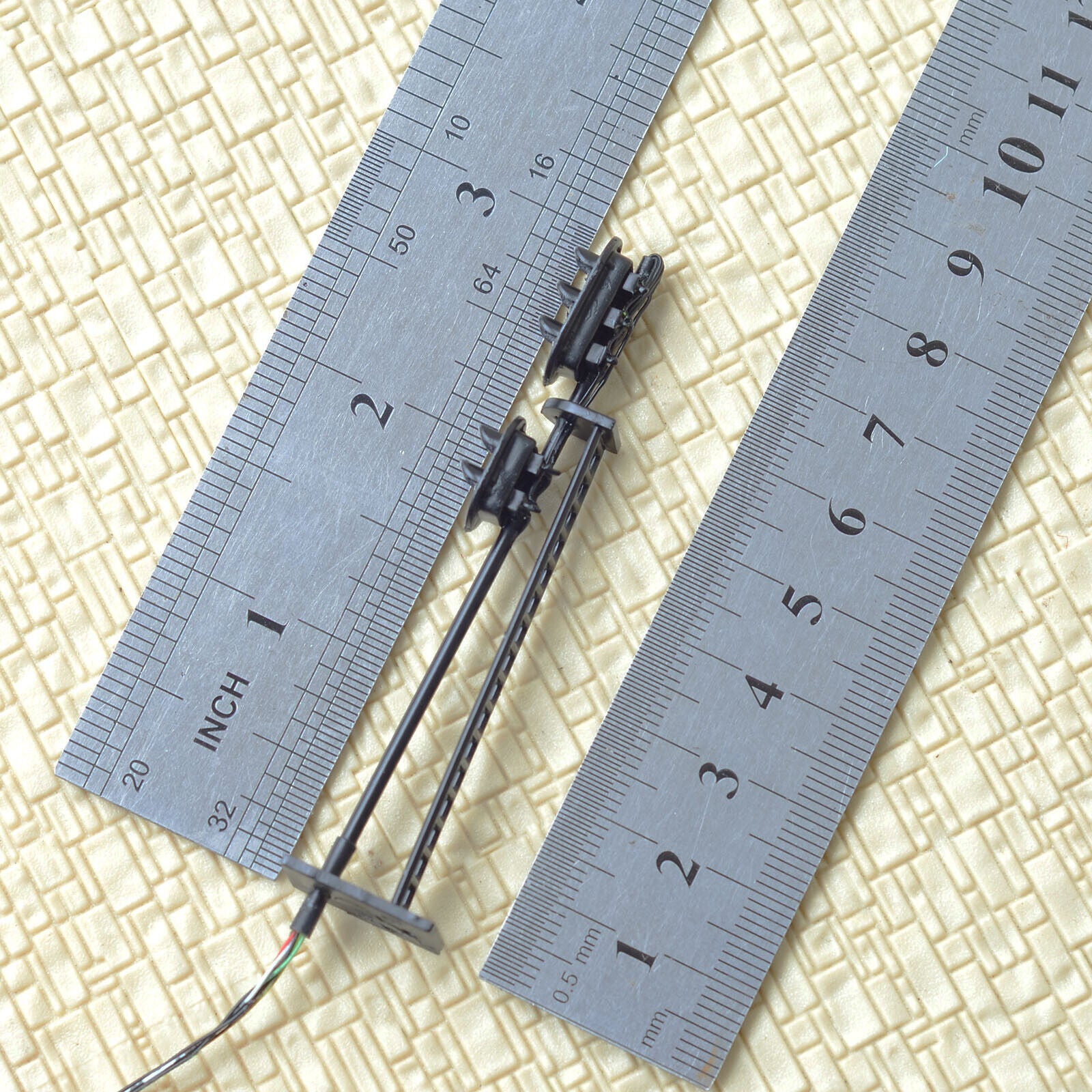 1 x HO / OO railroad block signals LED model train shunting hump signal 2 target