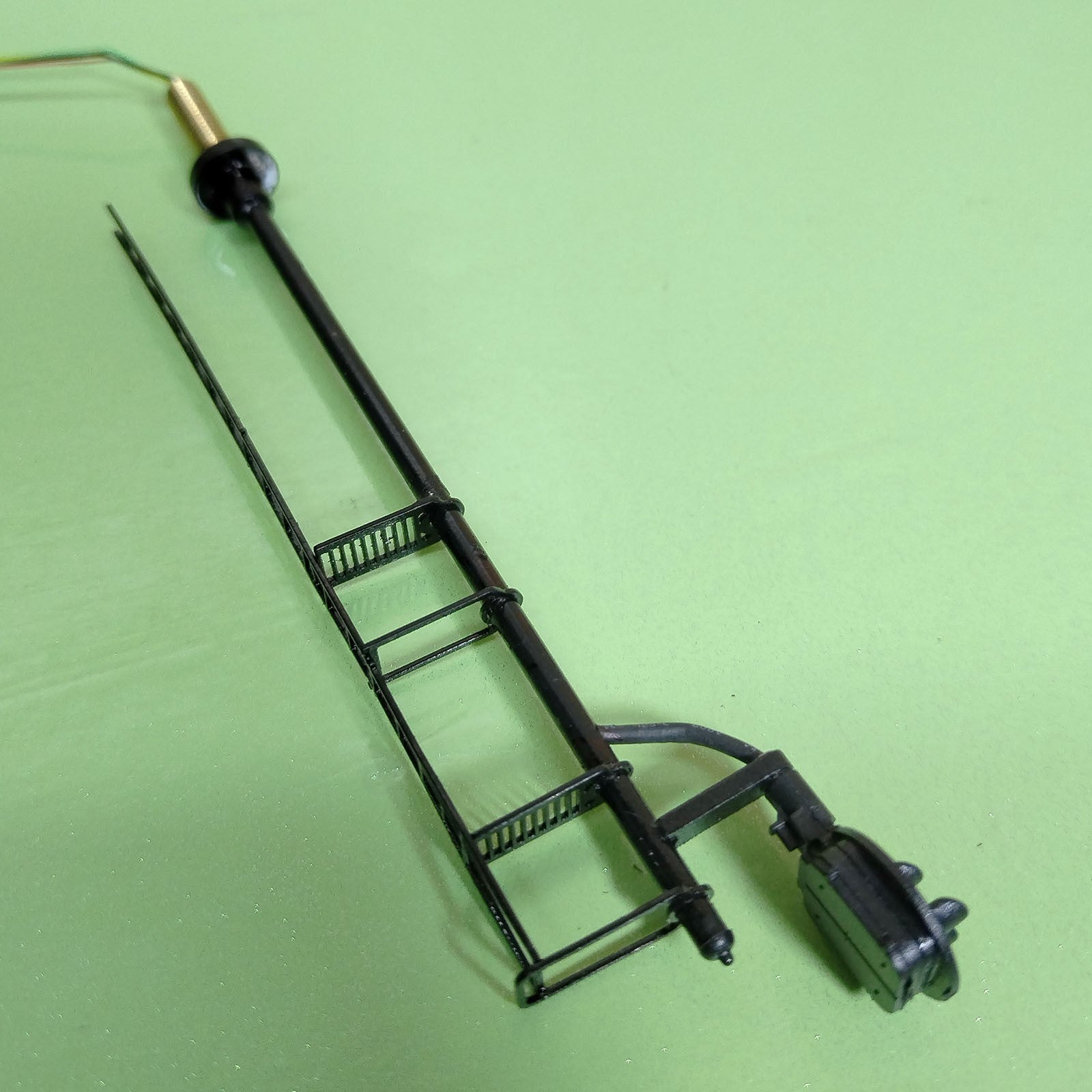 1 x HO scale model tri-lights 3 colors block type G signal metal 1 target #TG9BL