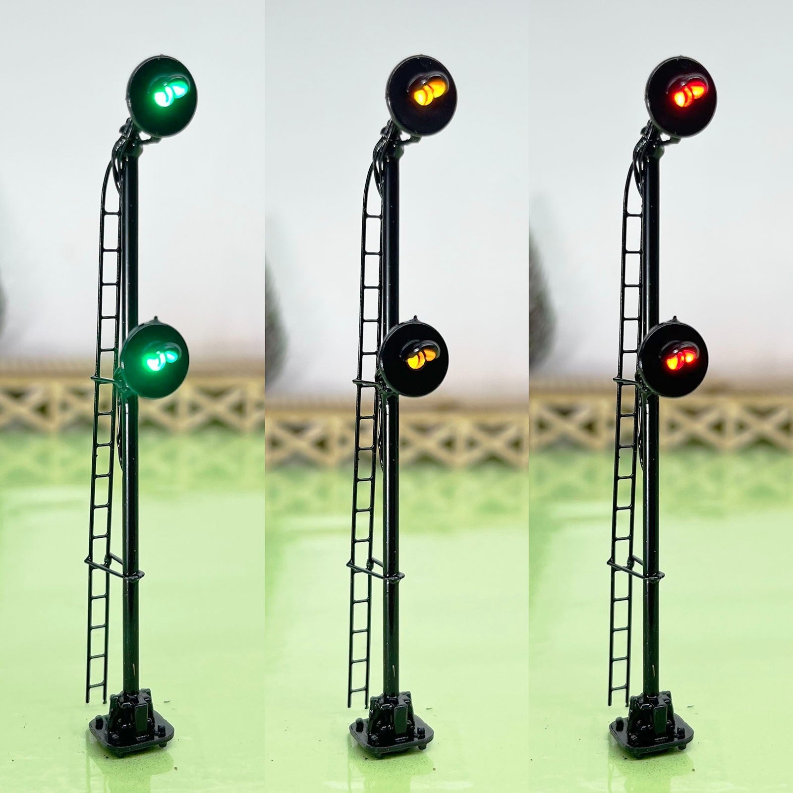 1 x HO scale model railroad tri-color searchlight signal LED metal #DL02skBL