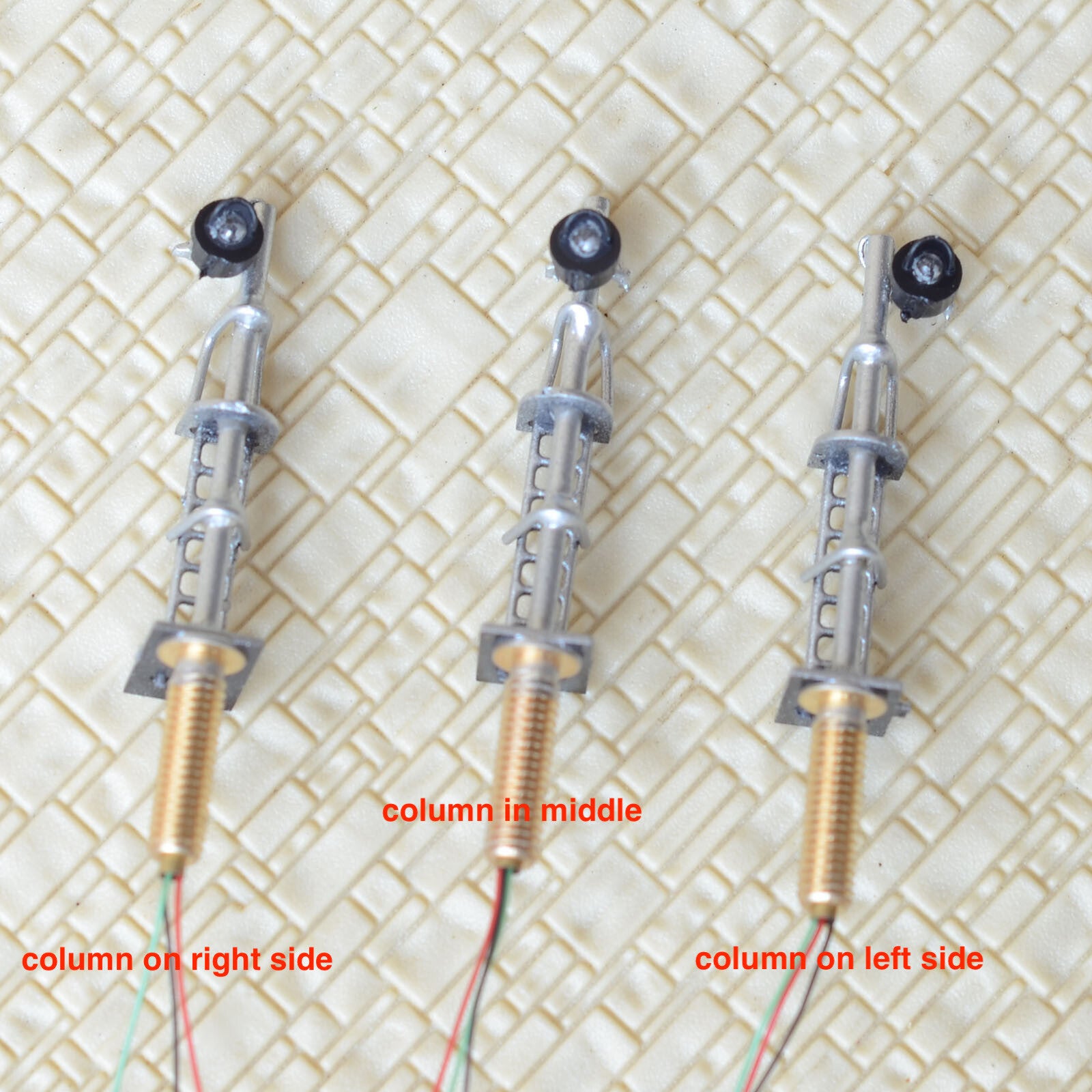 1 x N scale searchlight block signal model train bi-colors 2mm LEDs R/G #S21