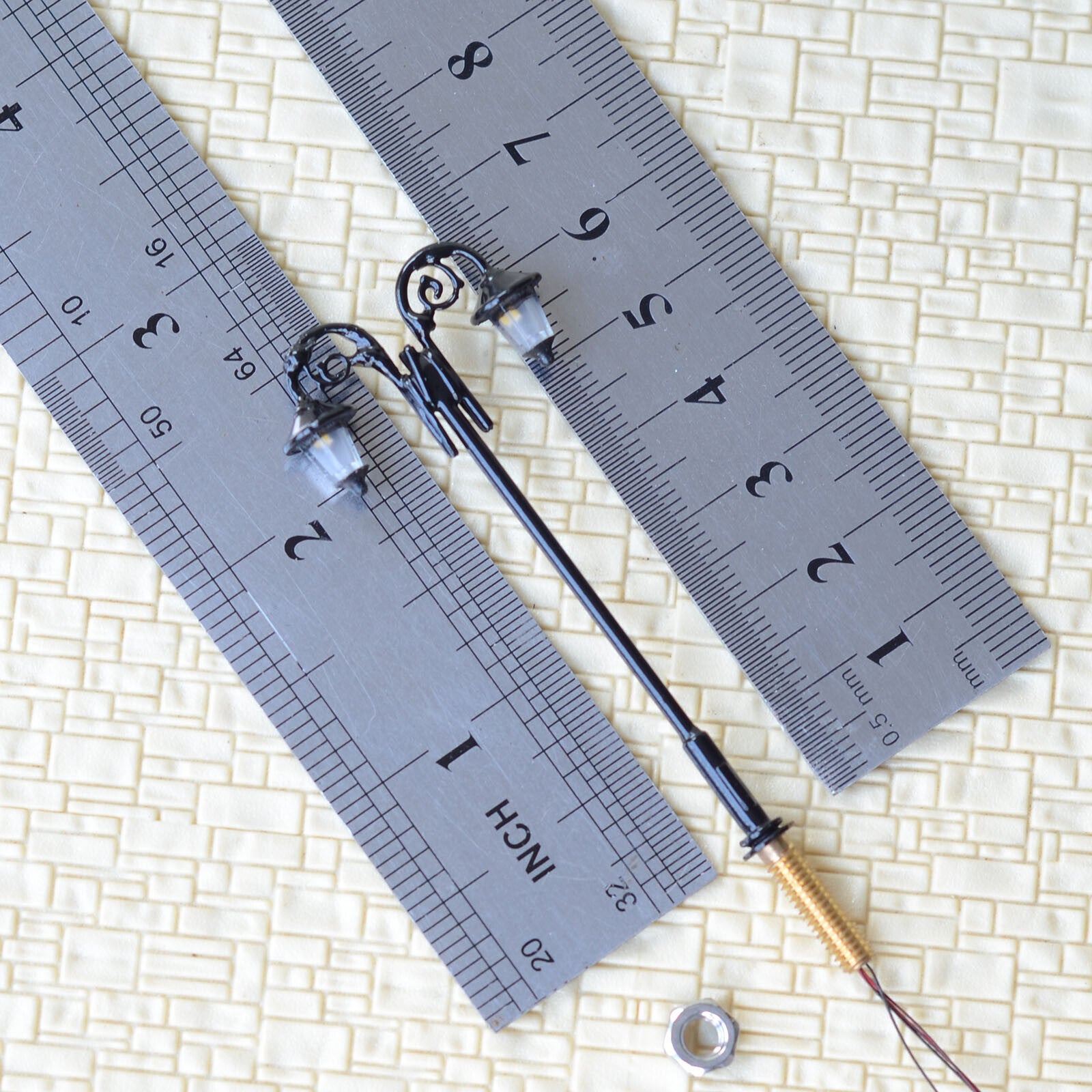 5 x HO/OO model railroad antique street light warm white LED lamp post #2714BL