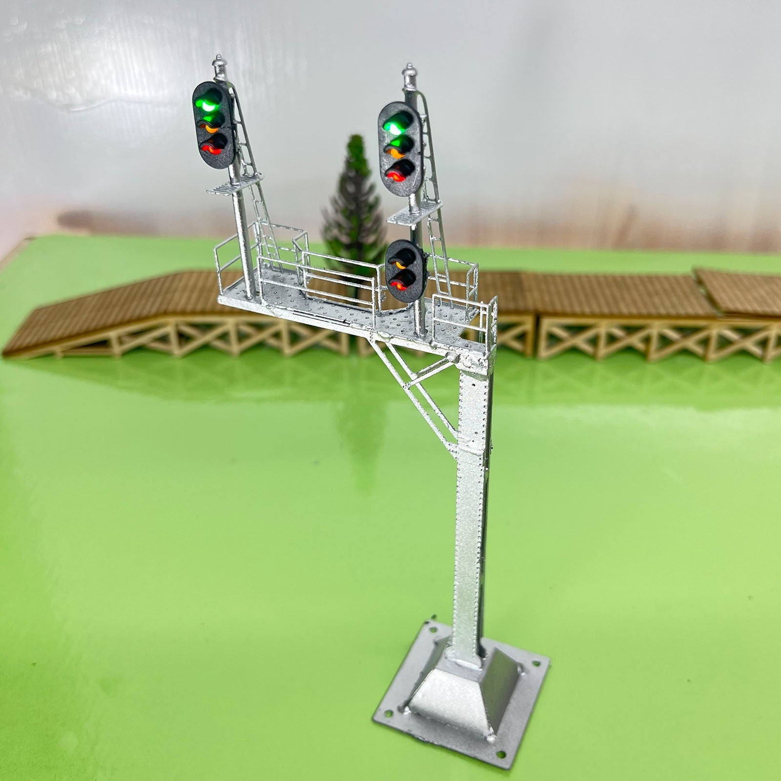 1 x HO scale cantilever block signal tower metal 3 heads 1 directions #CB30