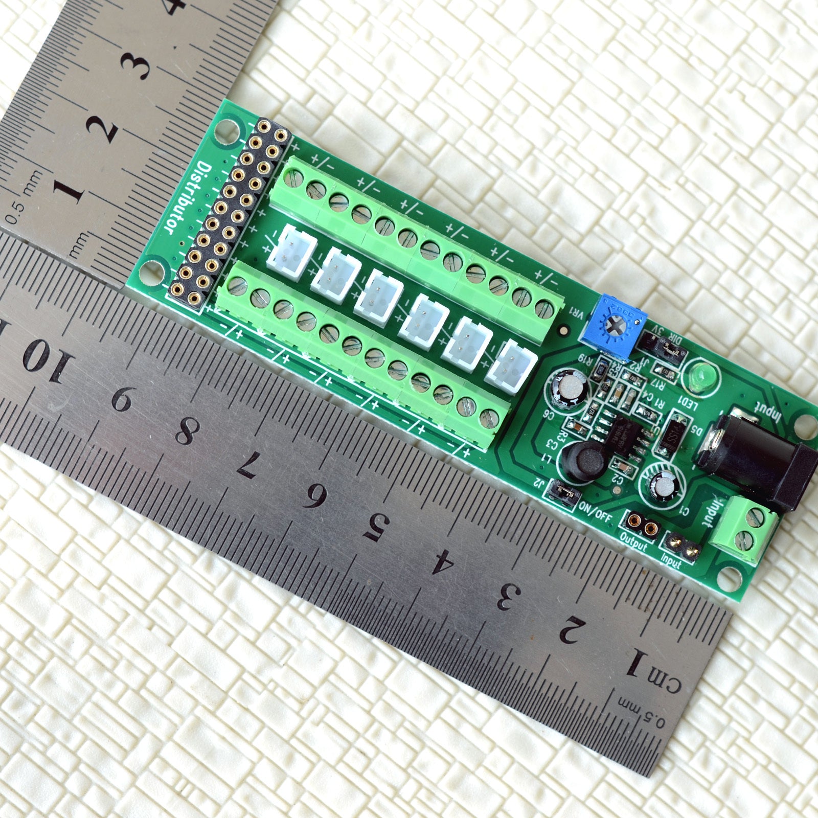 1 x power distribution board self adapt distributor HO N O LED street light hub